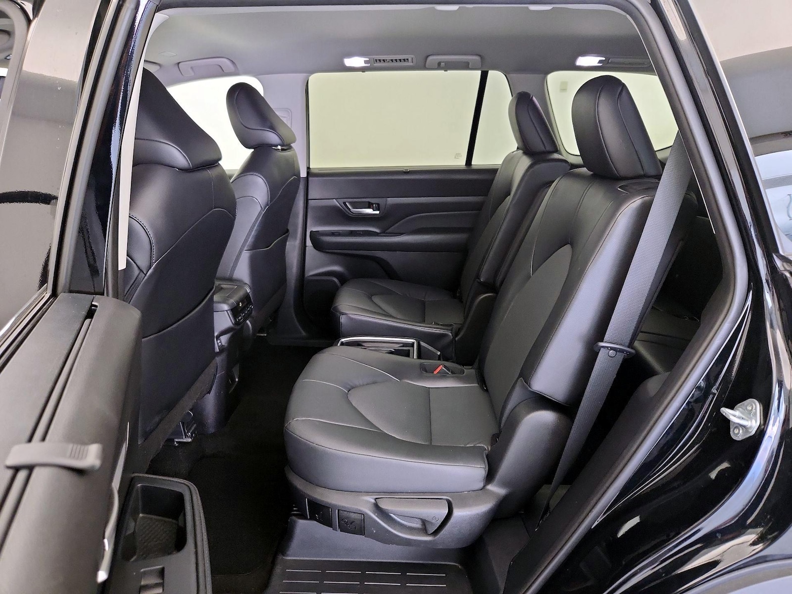Rear Air Conditioning