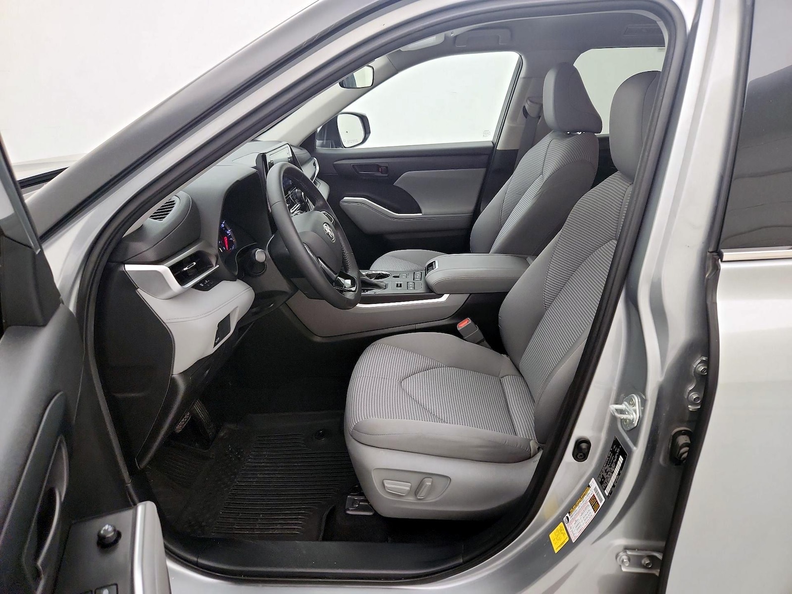 Power Seat(s) & Side Airbags