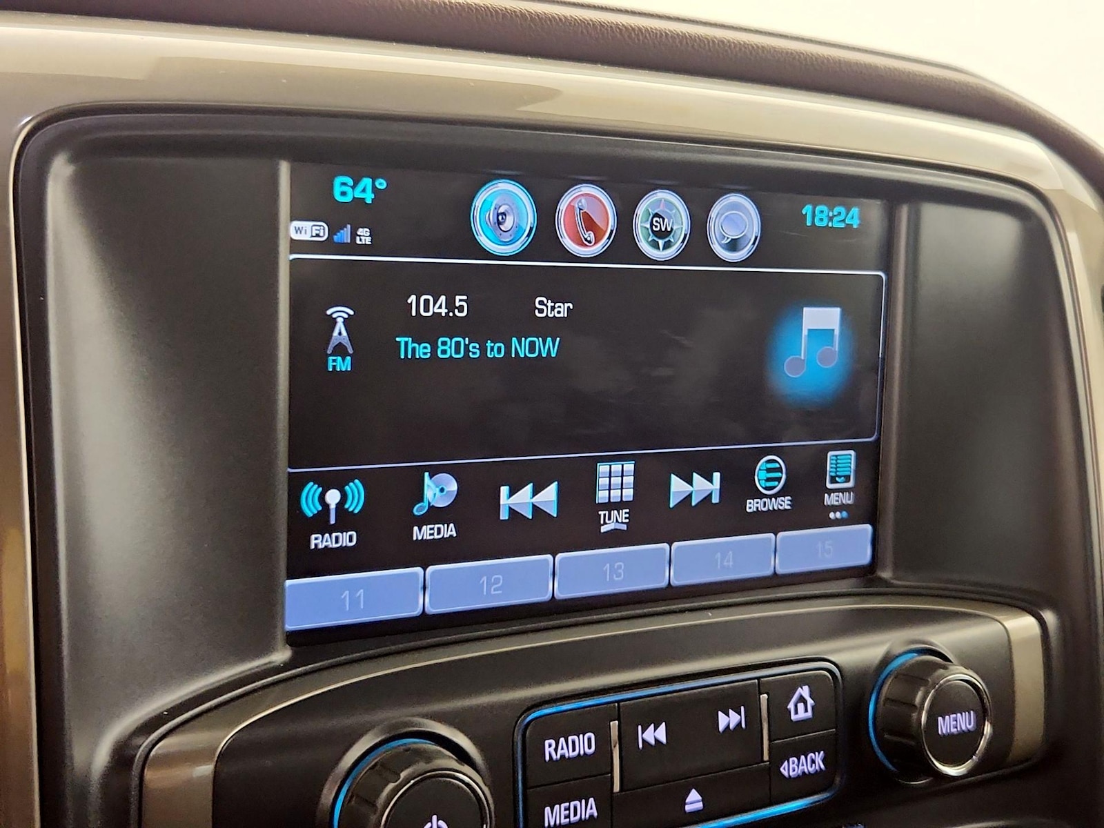 2018 Chevrolet Silverado 1500 High Country - Photo 17