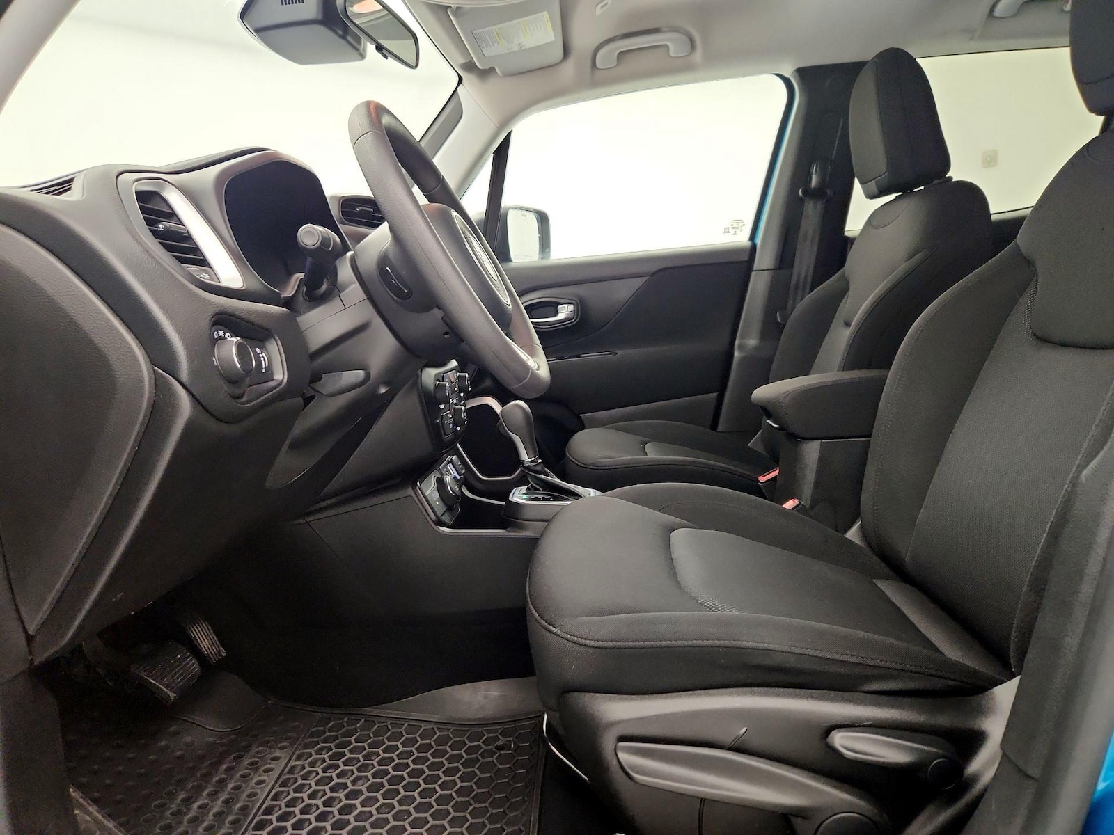 2021 Jeep Renegade Sport - Photo 12