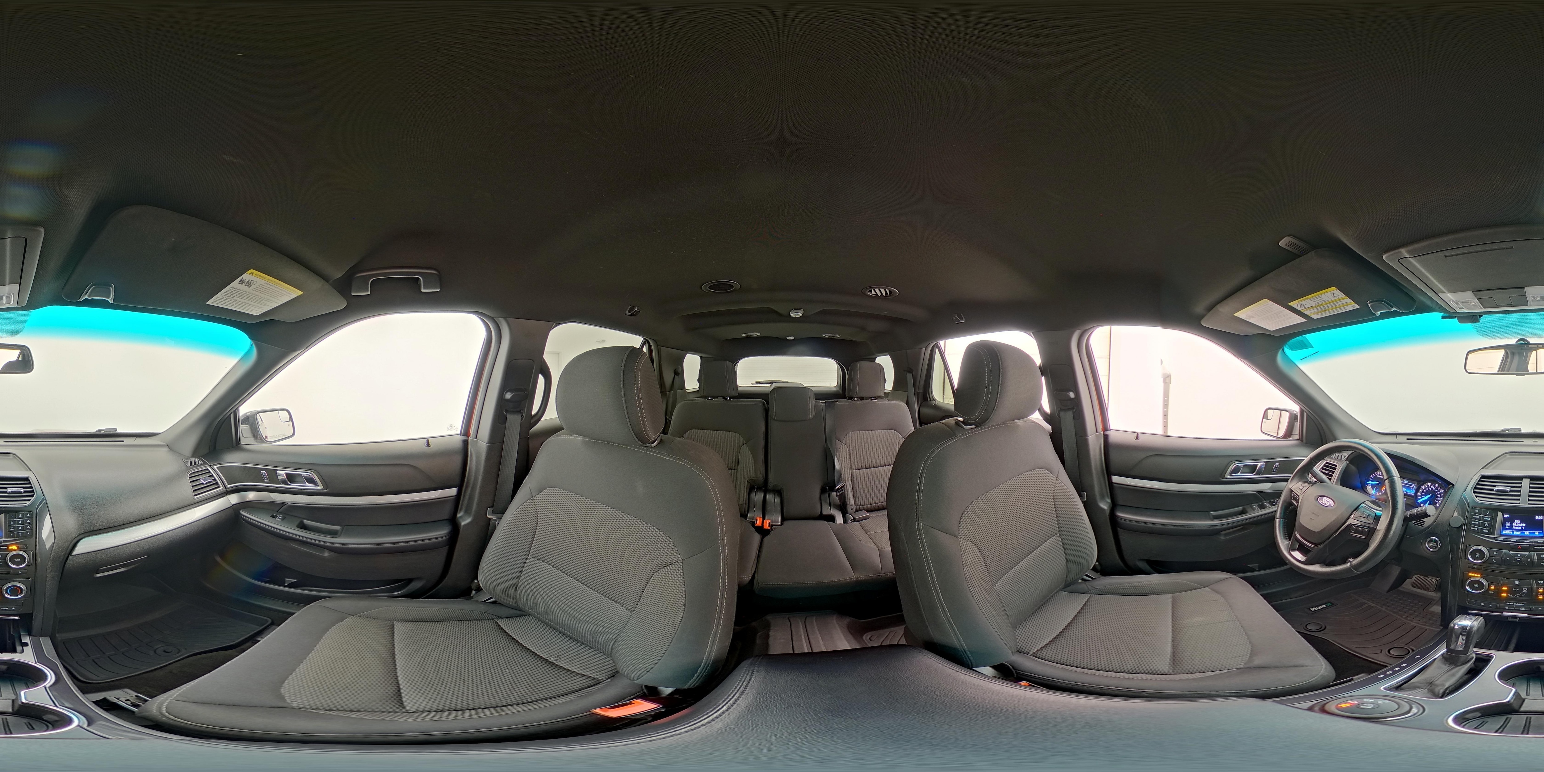 2017 Ford Explorer XLT - Photo 26