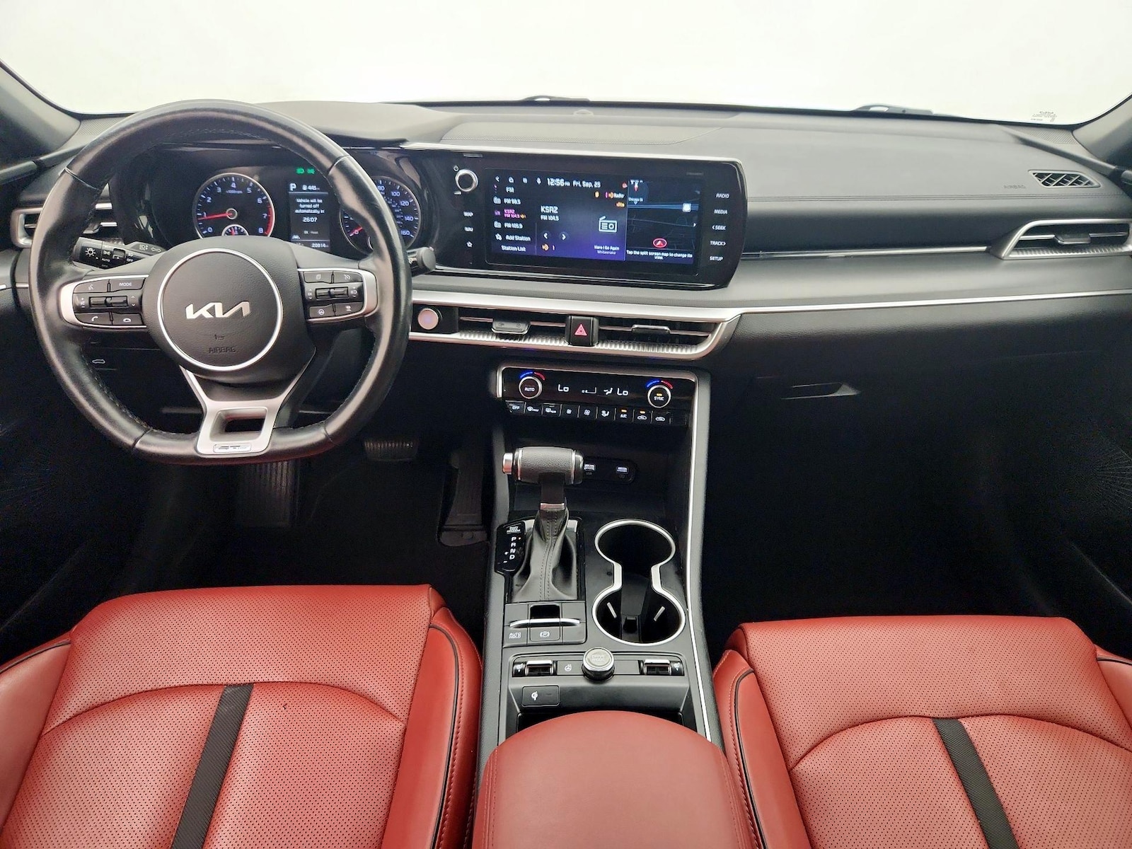 Apple CarPlay® & Android Auto™