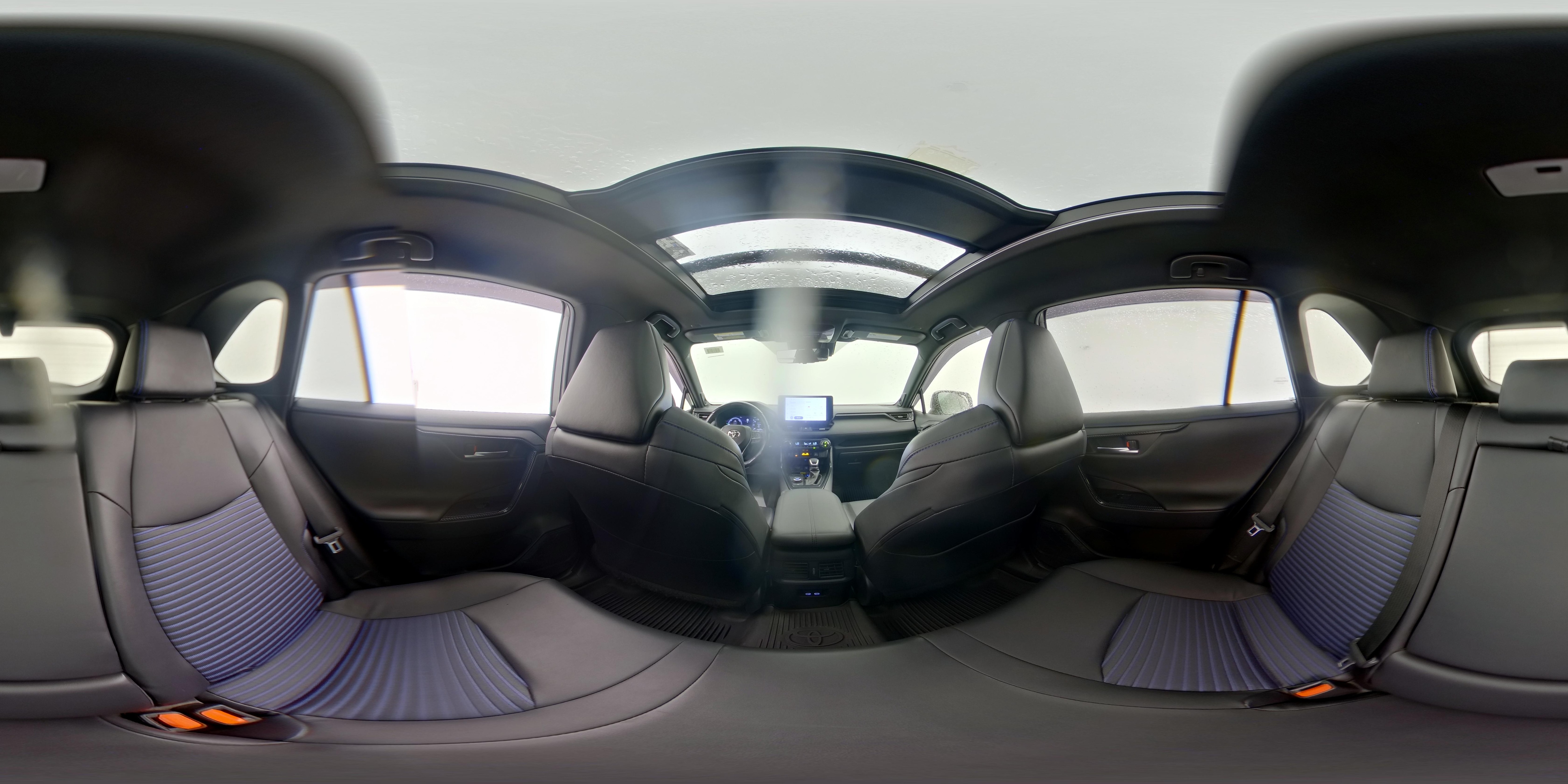 2024 Toyota RAV4 XSE - Photo 26