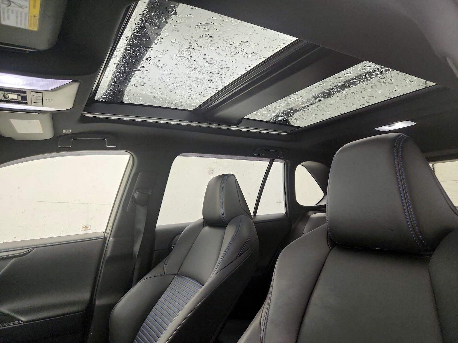2024 Toyota RAV4 XSE - Photo 20