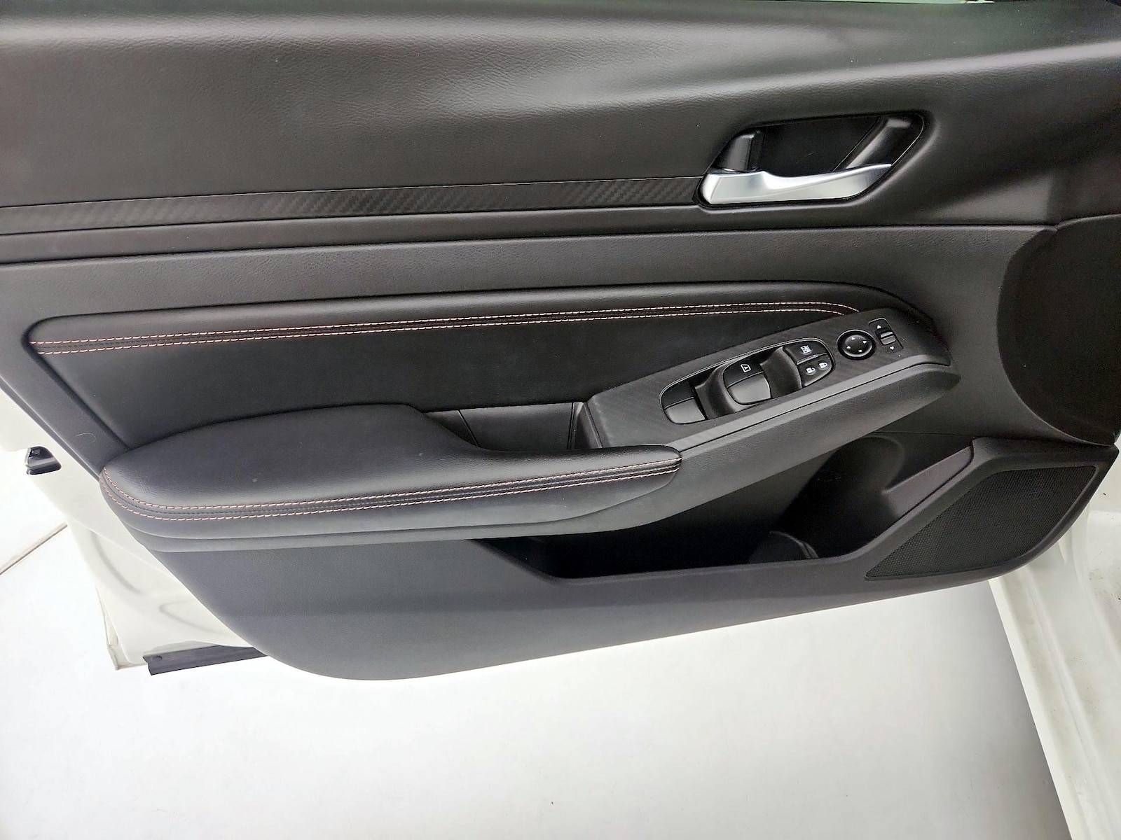 2021 Nissan Altima SR - Photo 13