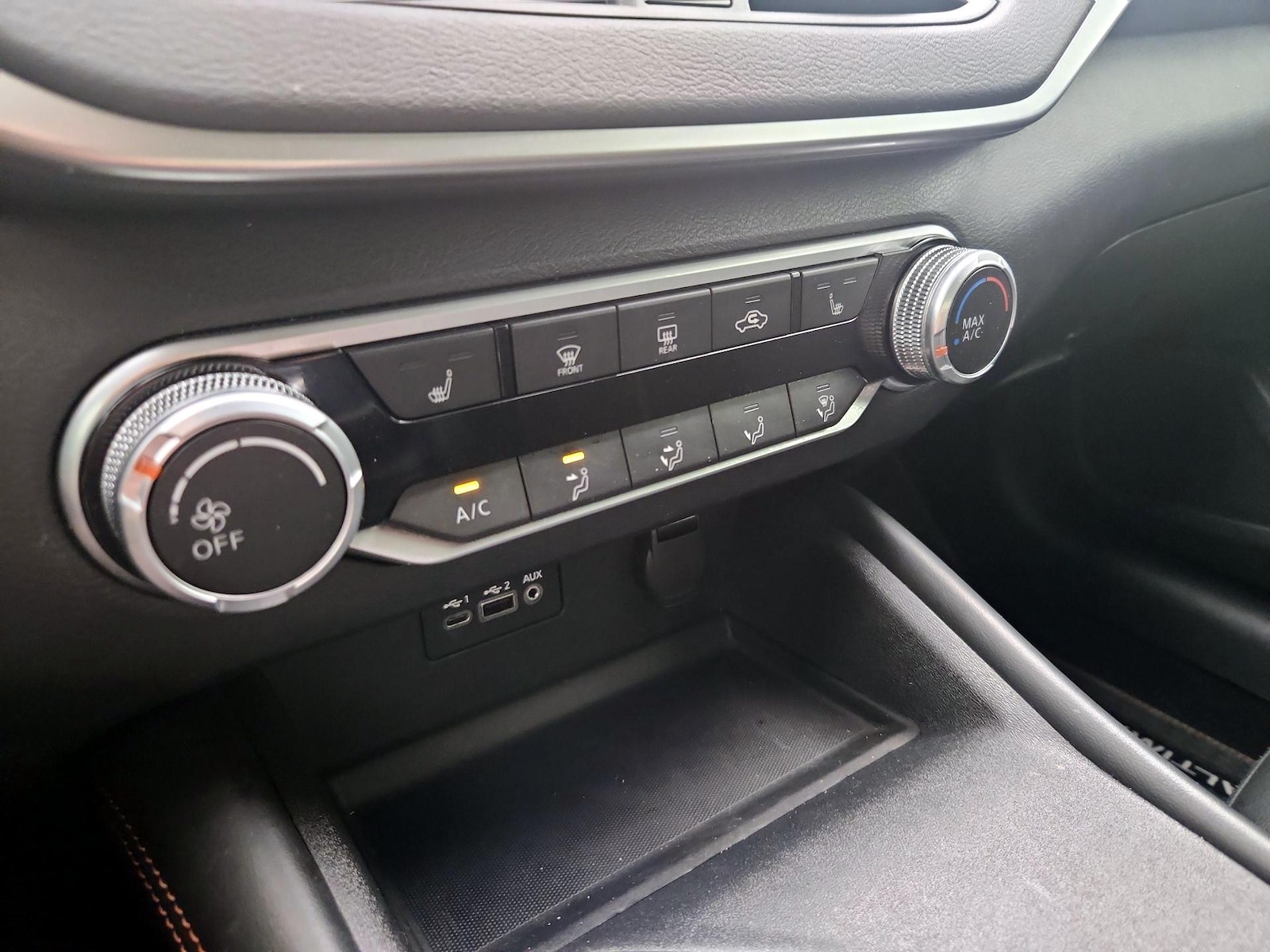 2021 Nissan Altima SR - Photo 17