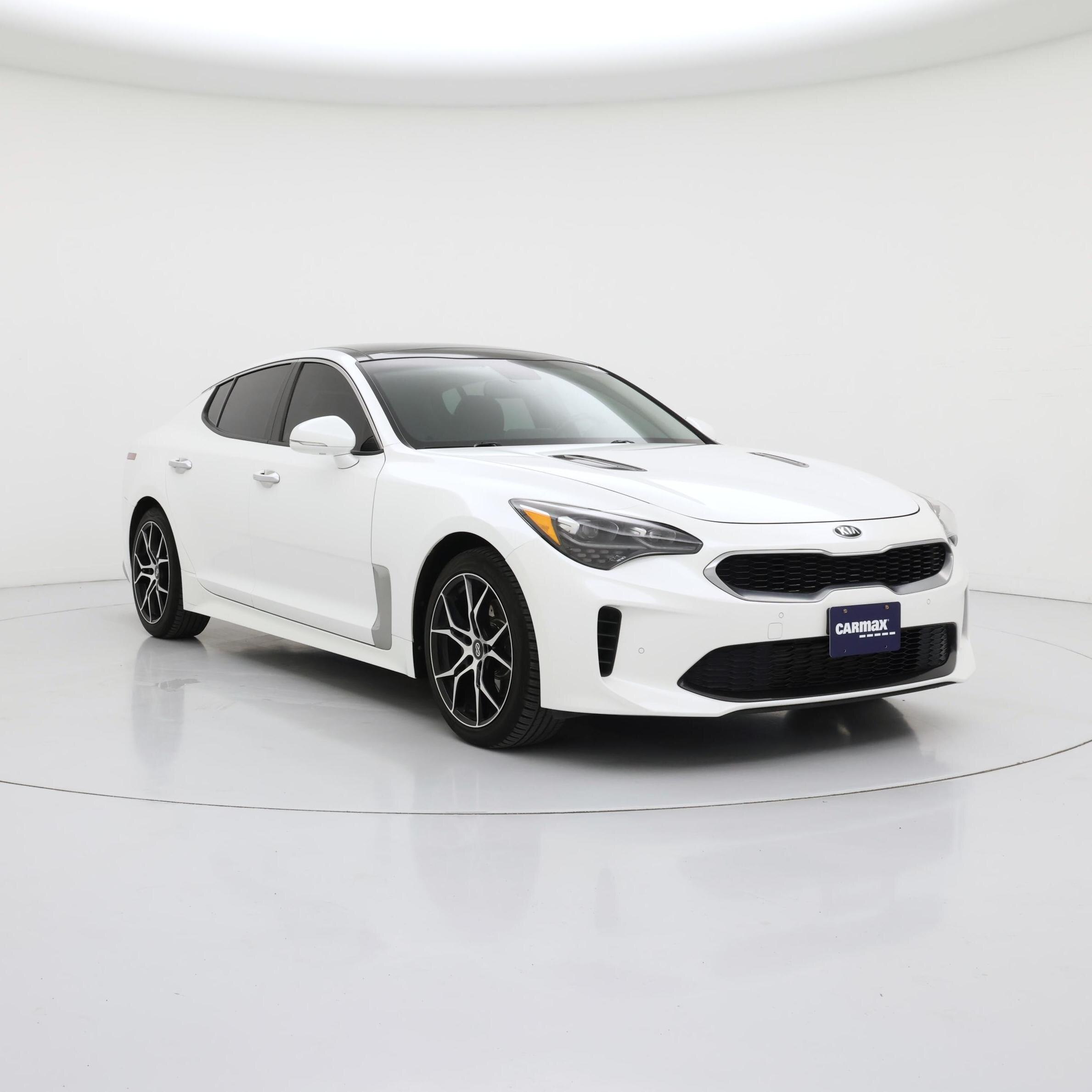 White 2018 Kia Stinger Sedan Rear-Wheel Drive Automatic