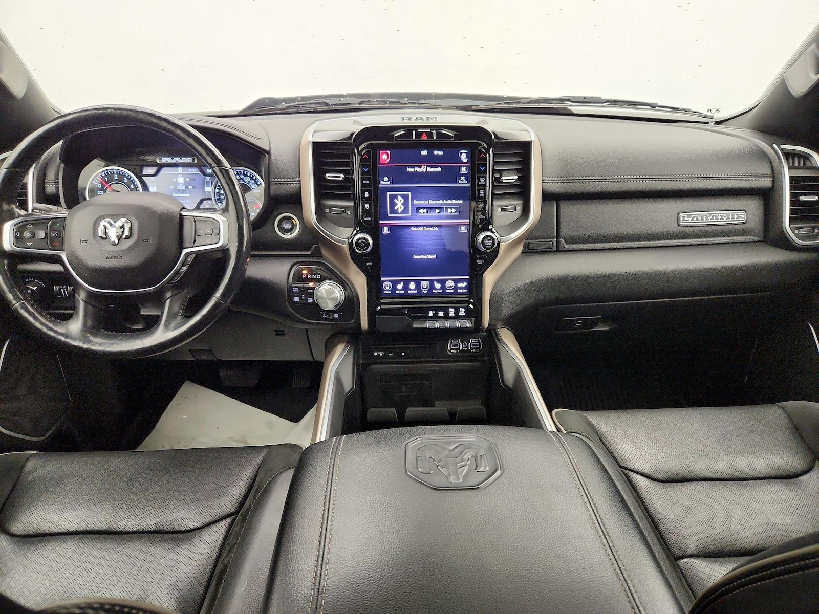 Apple CarPlay® & Android Auto™