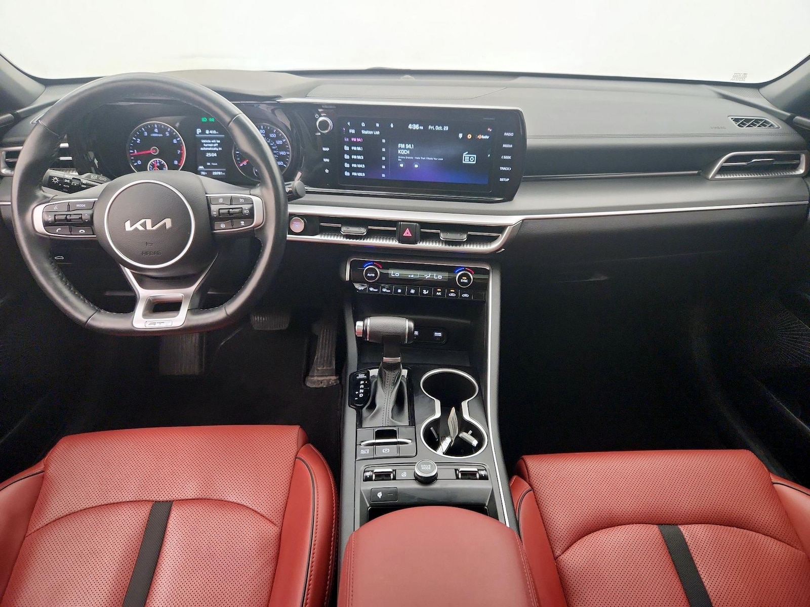 Apple CarPlay® & Android Auto™