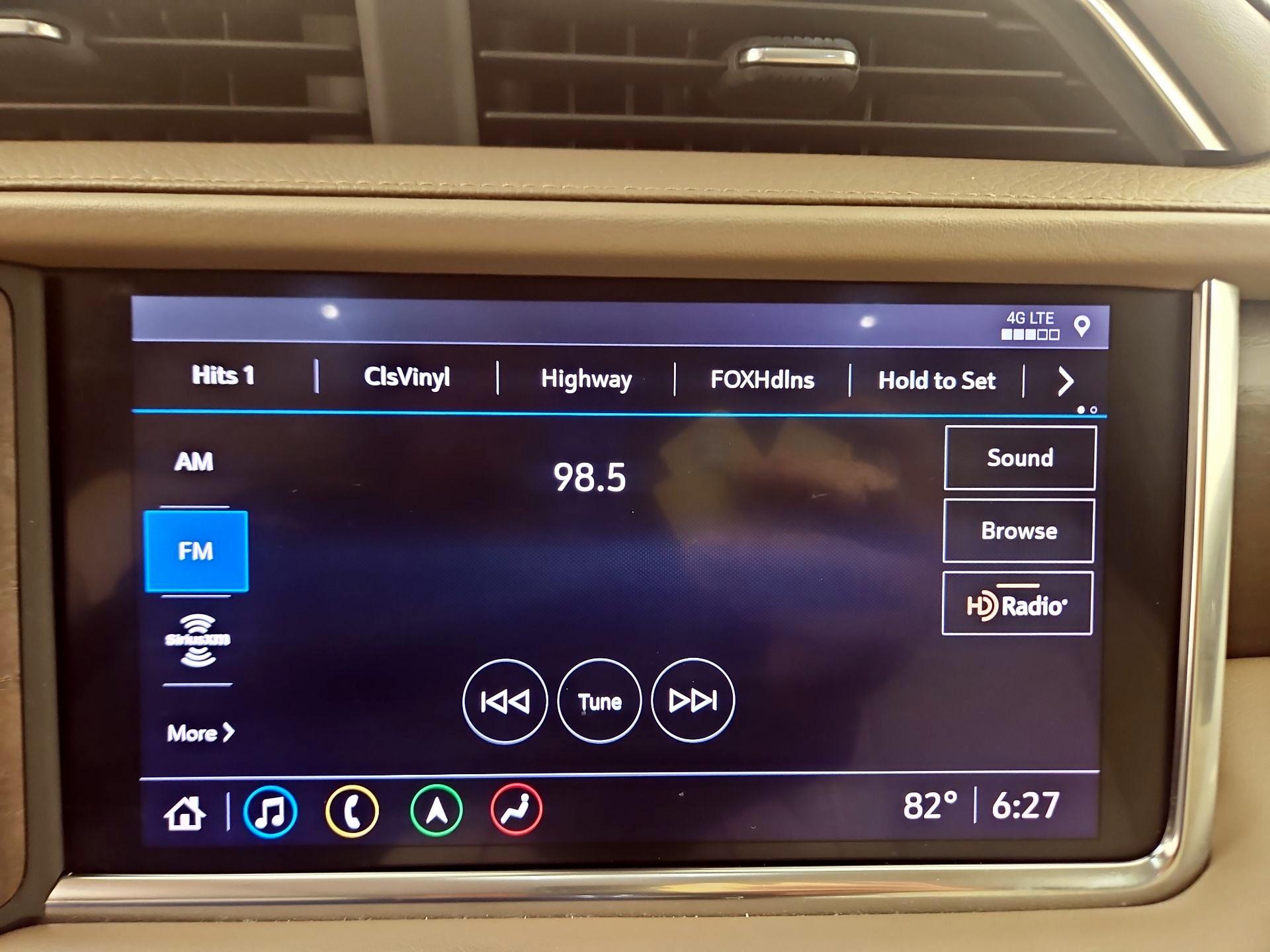 Thumbnail: 2021 GMC Yukon XL - 15
