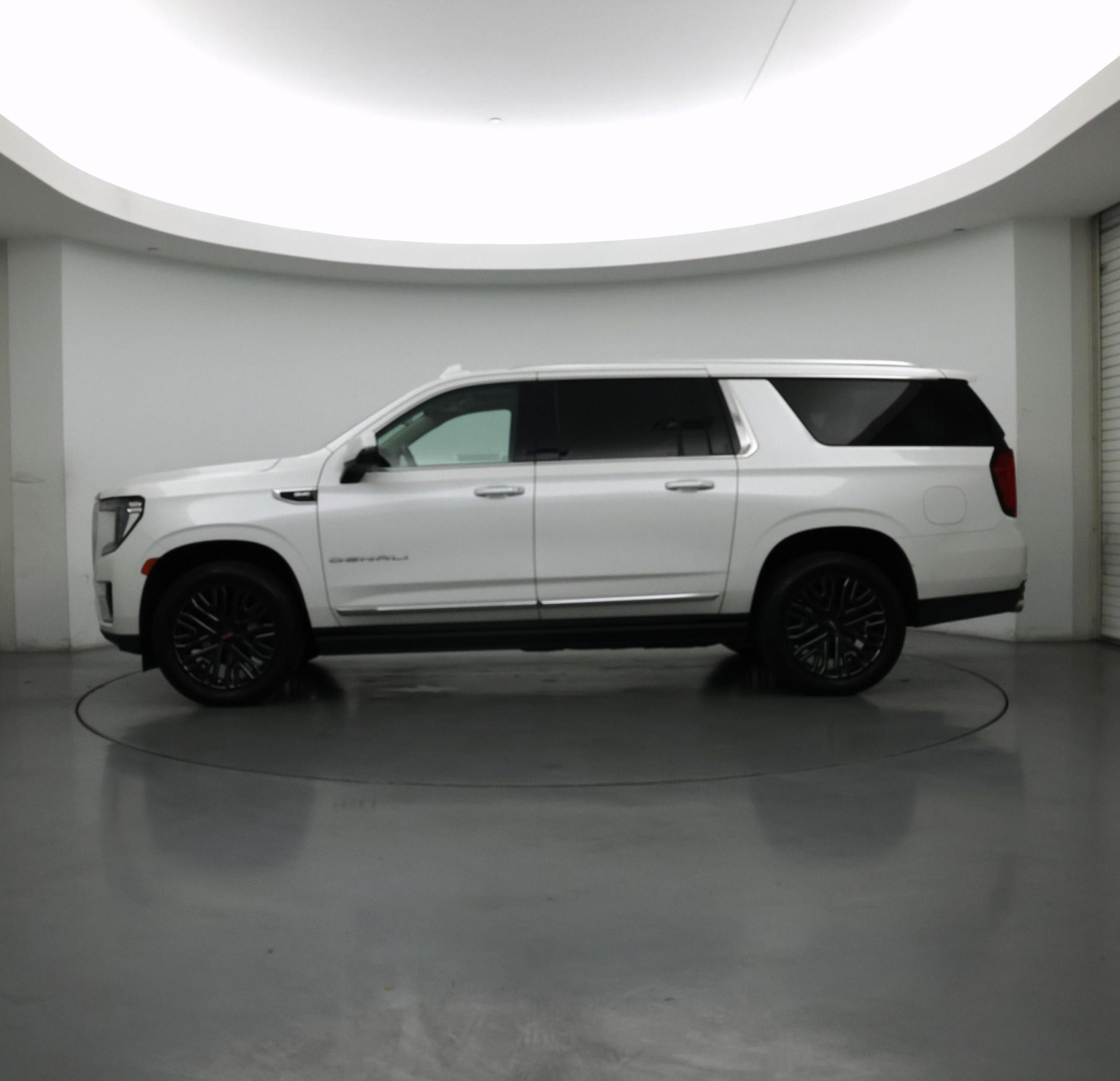 Thumbnail: 2021 GMC Yukon XL - 3