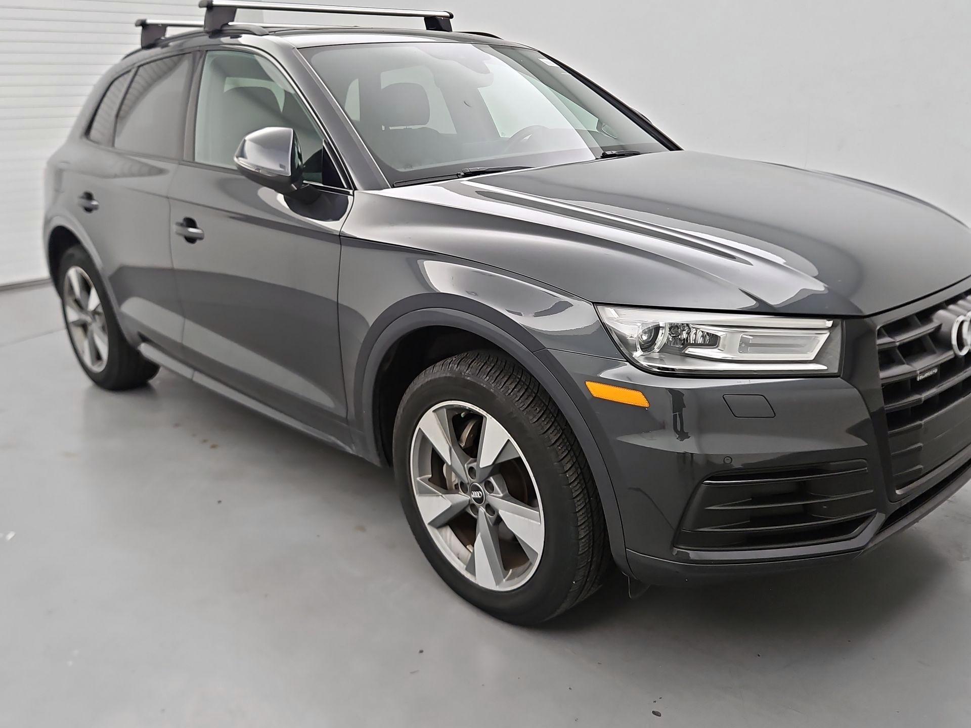 Thumbnail: 2020 Audi Q5 - 1
