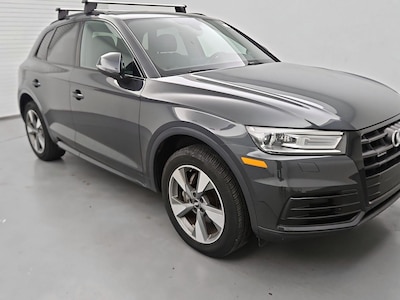 2020 Audi Q5 Titanium Premium