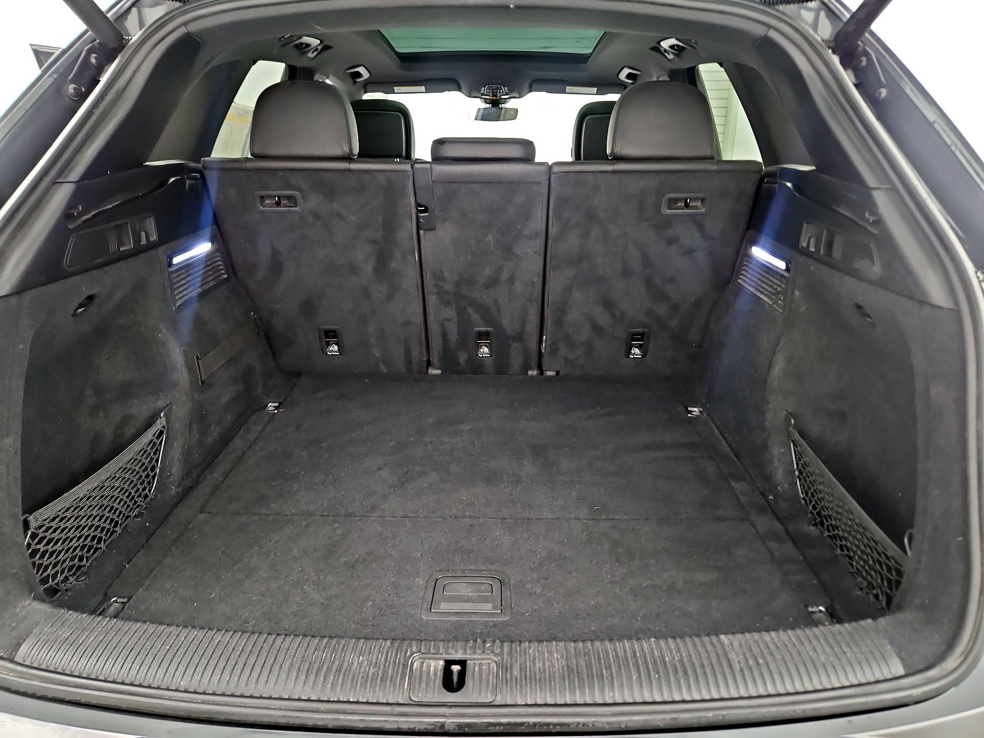 Thumbnail: 2020 Audi Q5 - 19