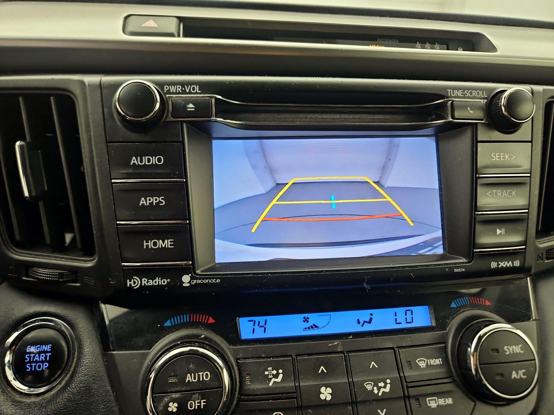 Thumbnail: 2018 Toyota RAV4 - 14