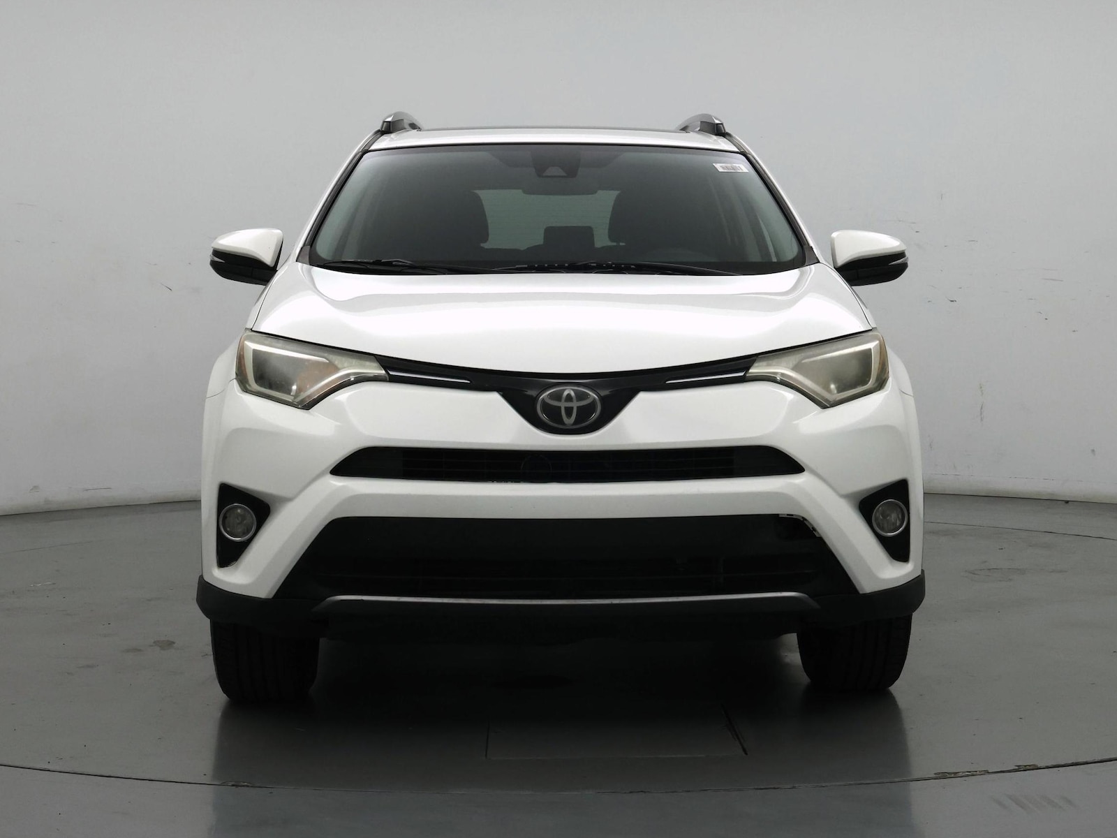 2018 Toyota RAV4 XLE - Photo 6