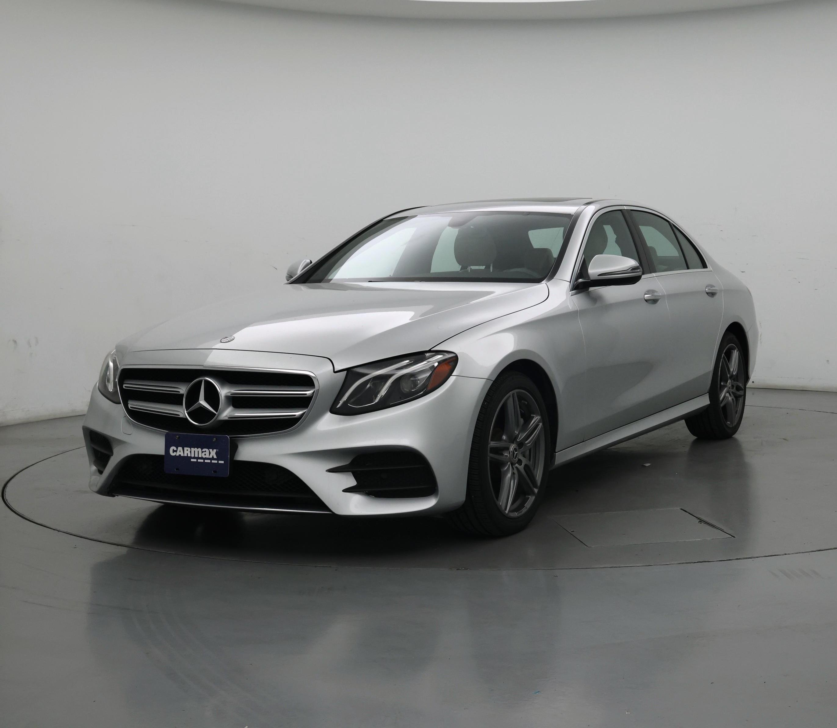 Thumbnail: 2020 Mercedes-Benz E-Class - 4
