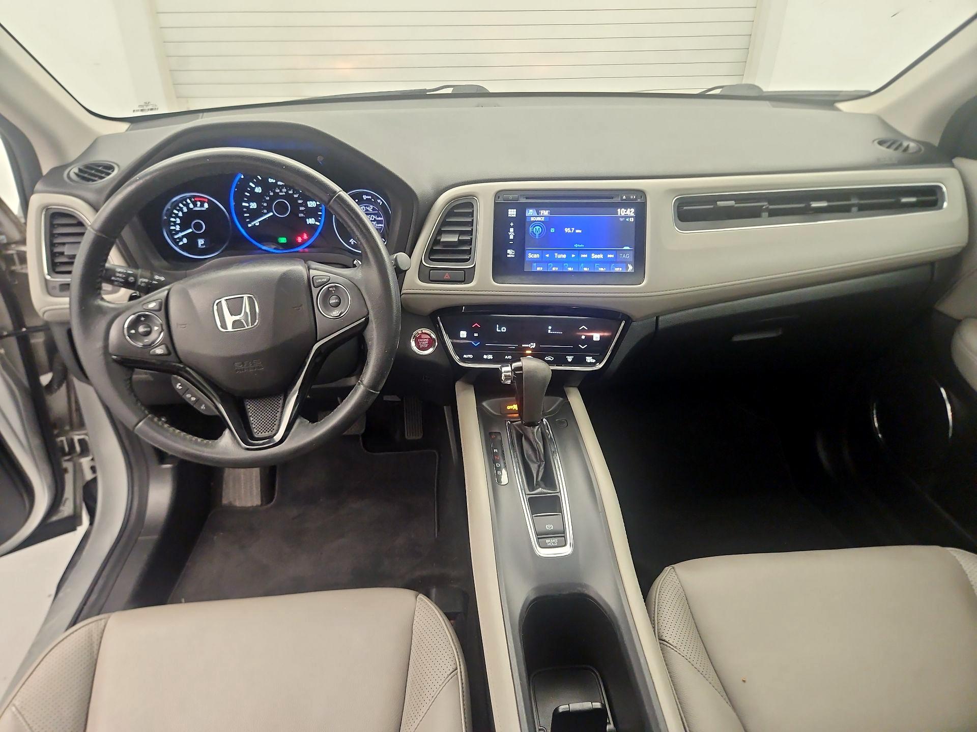 Thumbnail: 2016 Honda HR-V - 8