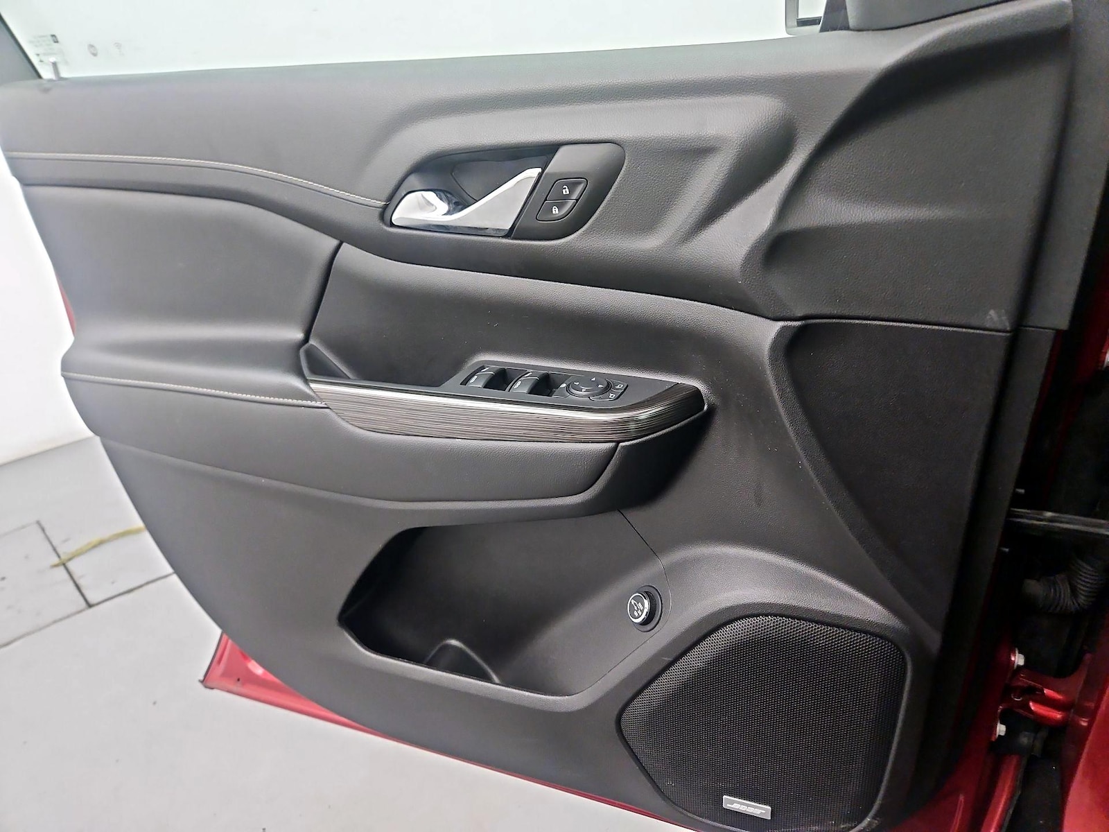 2023 GMC Acadia SLT - Photo 11