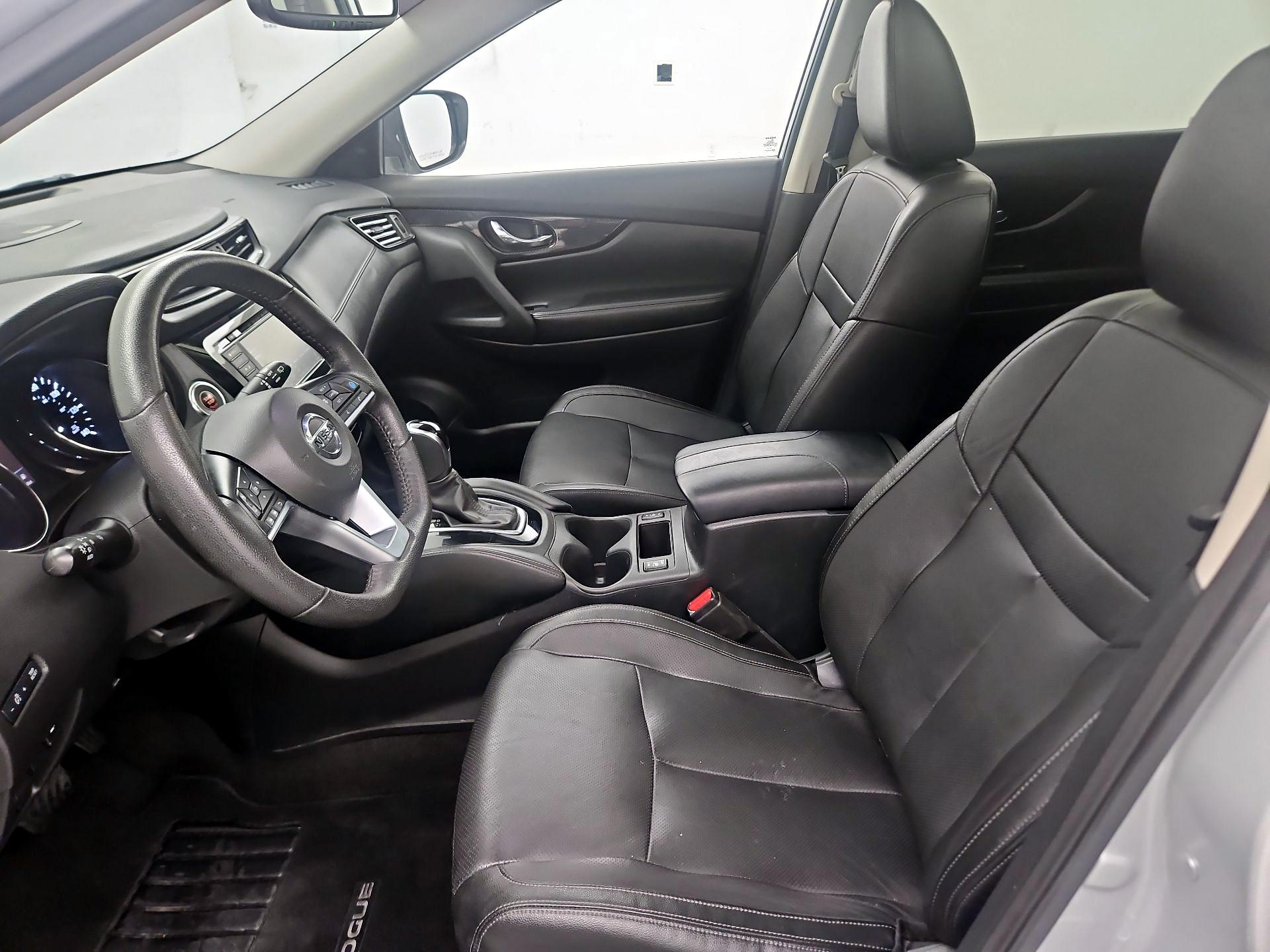 Thumbnail: 2020 Nissan Rogue - 9