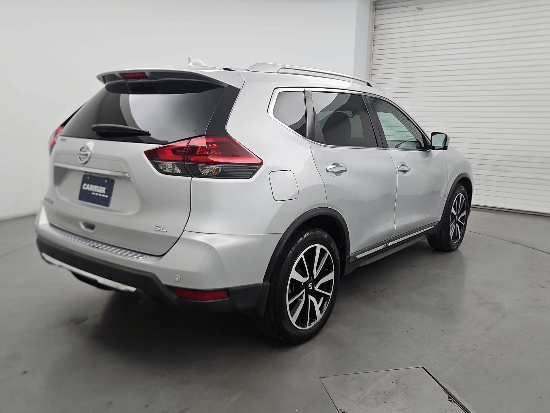 Thumbnail: 2020 Nissan Rogue - 5