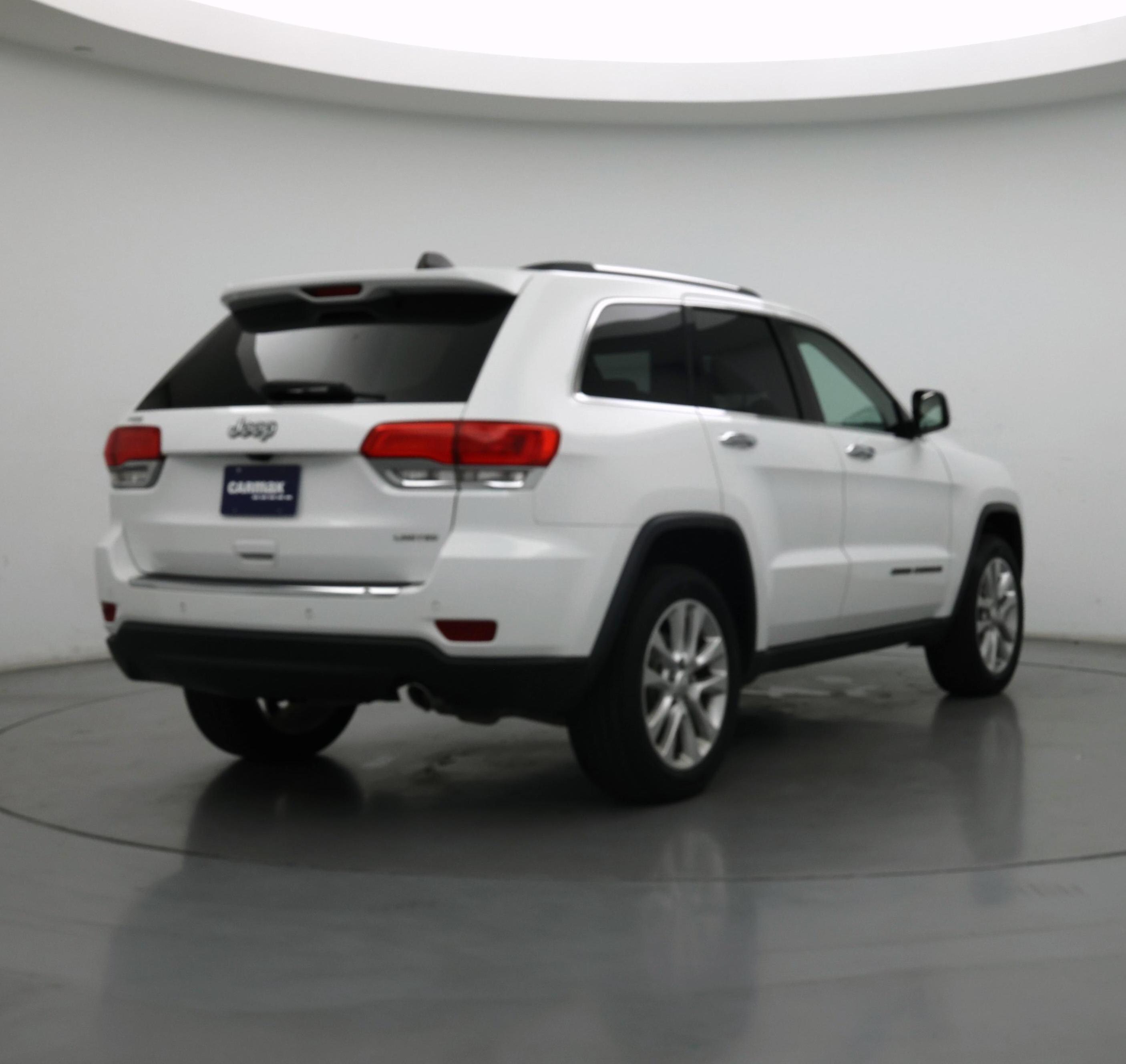 Thumbnail: 2017 Jeep Grand Cherokee - 8