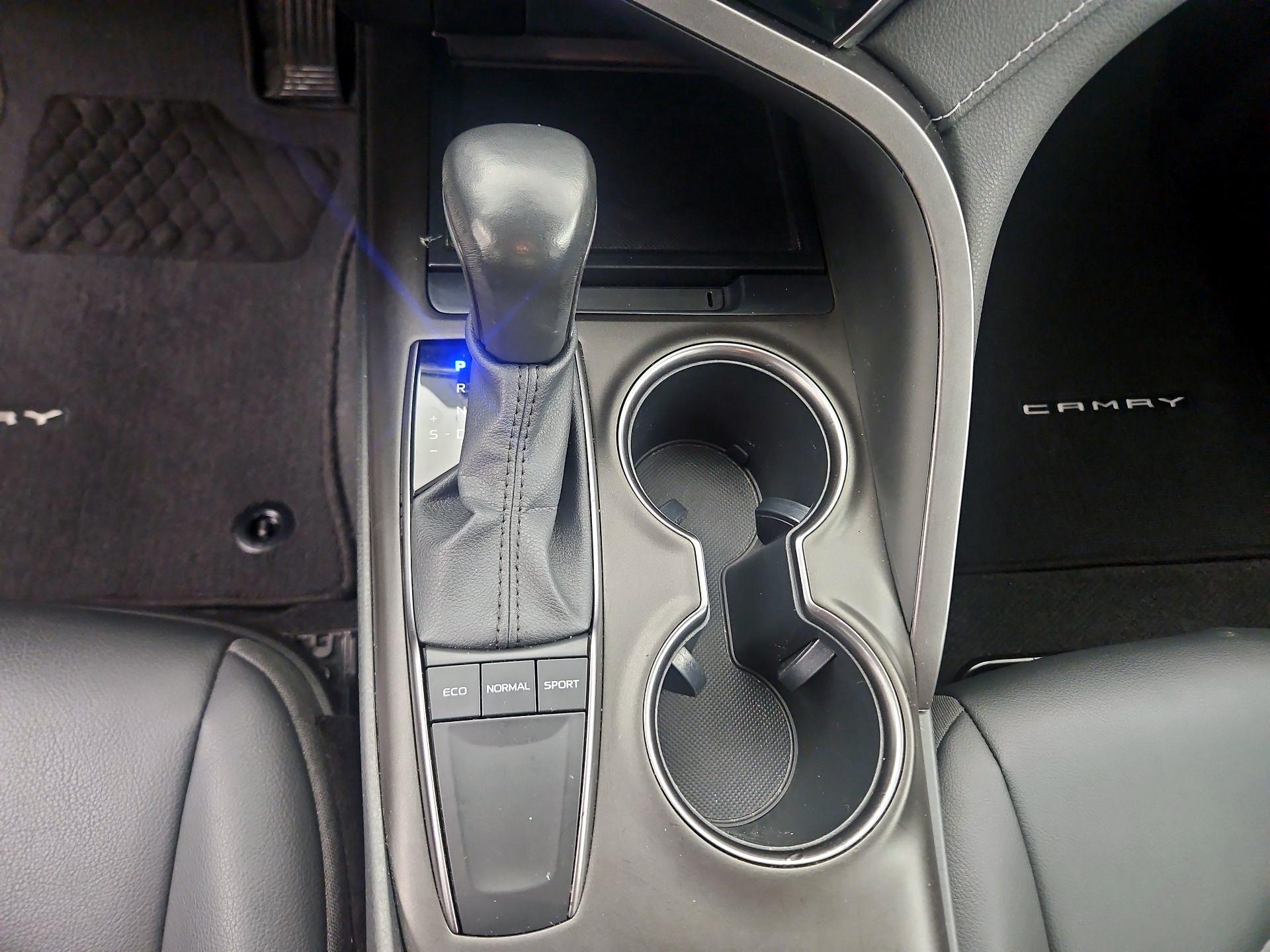 Thumbnail: 2023 Toyota Camry - 15