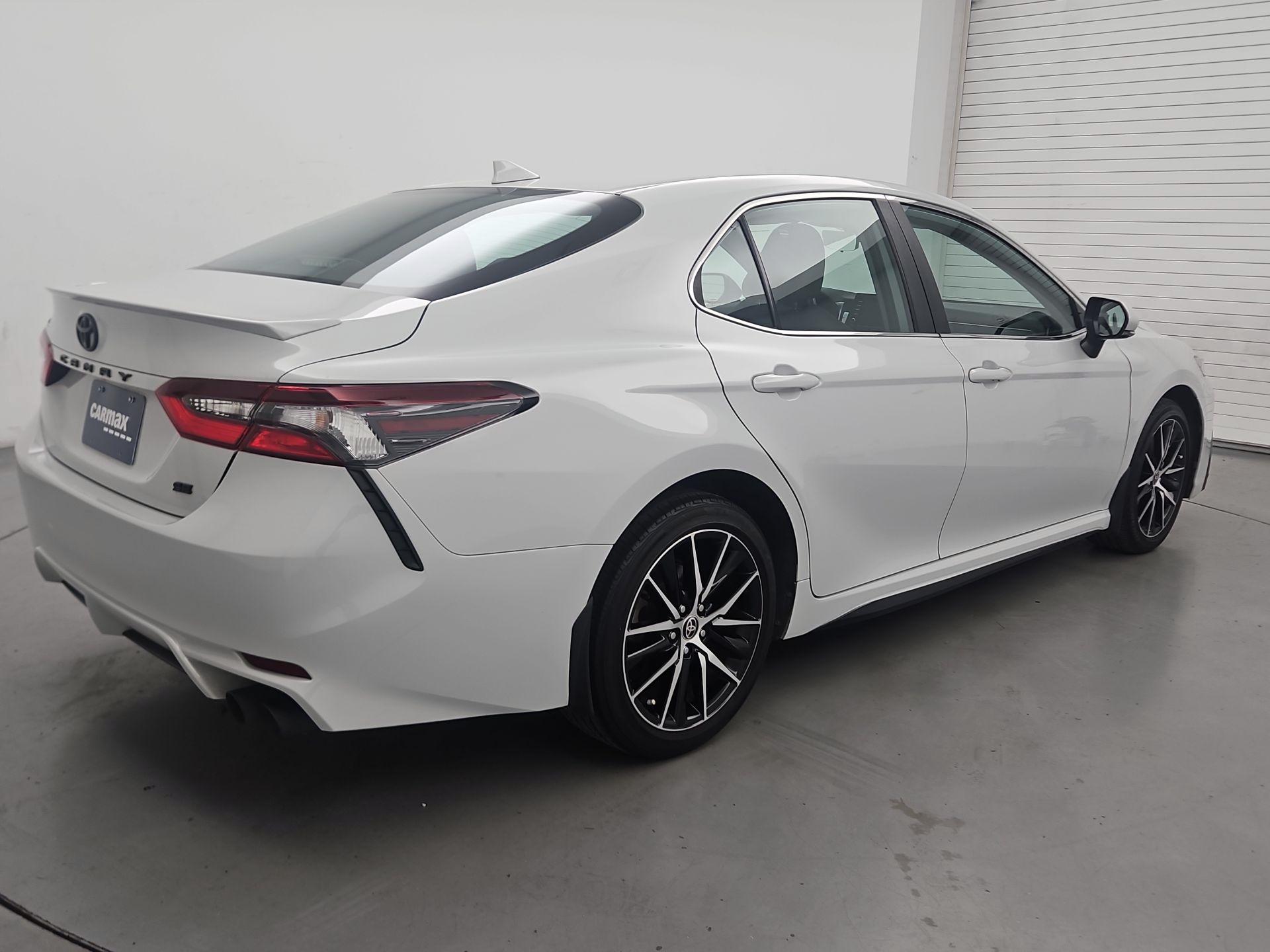 Thumbnail: 2023 Toyota Camry - 5