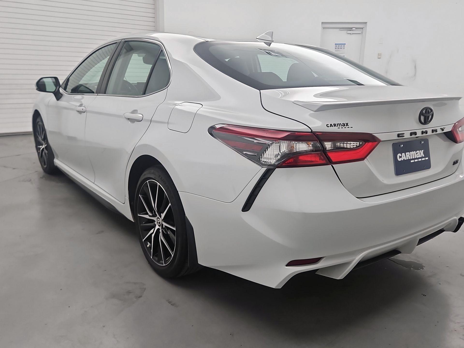 Thumbnail: 2023 Toyota Camry - 7