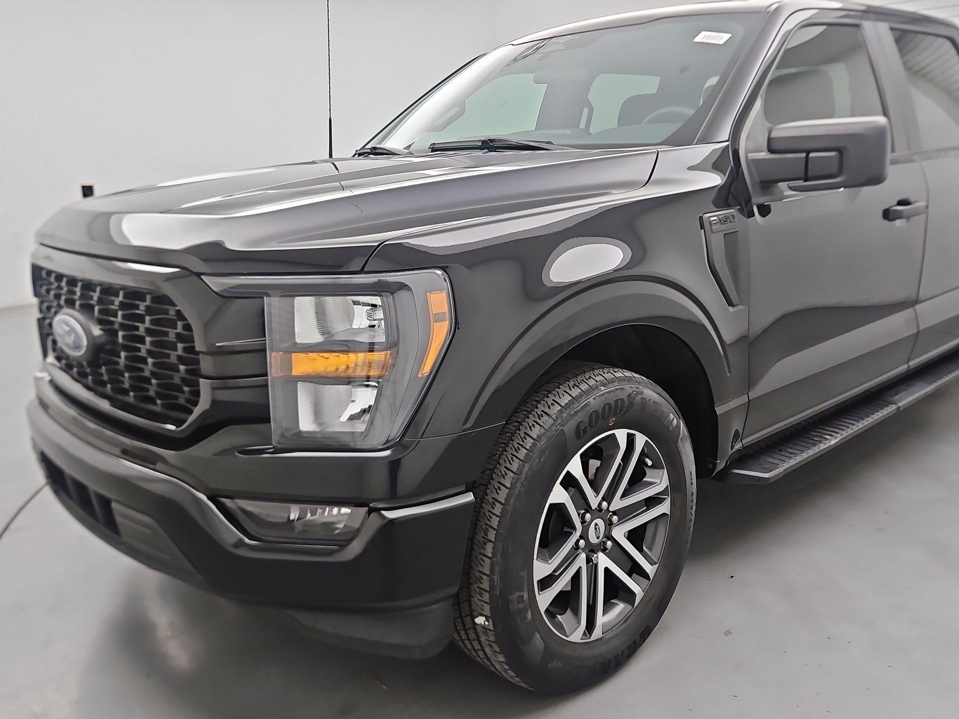 Thumbnail: 2023 Ford F-150 - 3