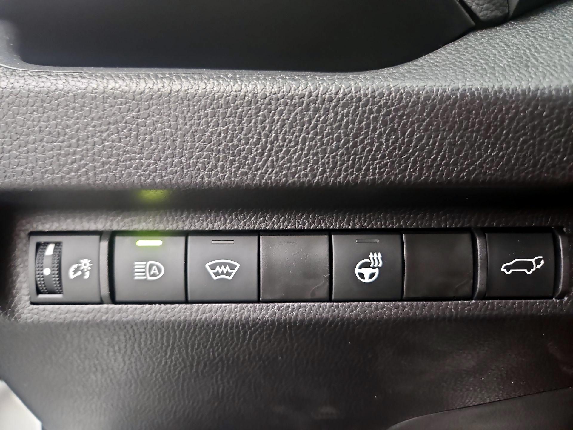 Thumbnail: 2024 Toyota RAV4 - 11