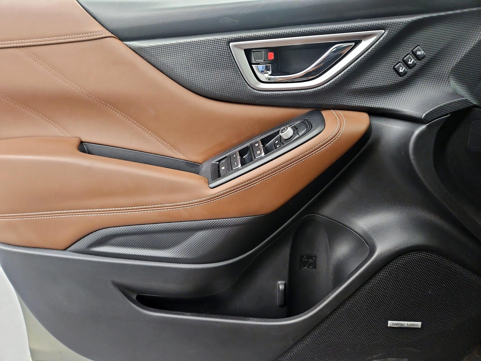 2019 Subaru Forester Touring - Photo 11
