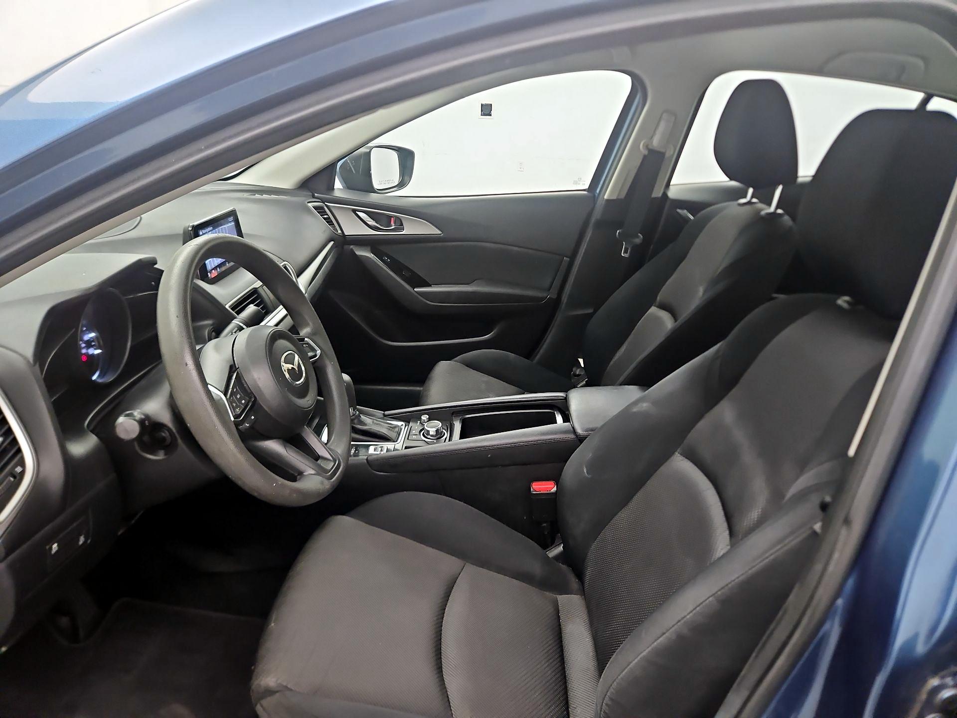 Thumbnail: 2017 Mazda Mazda3 - 11