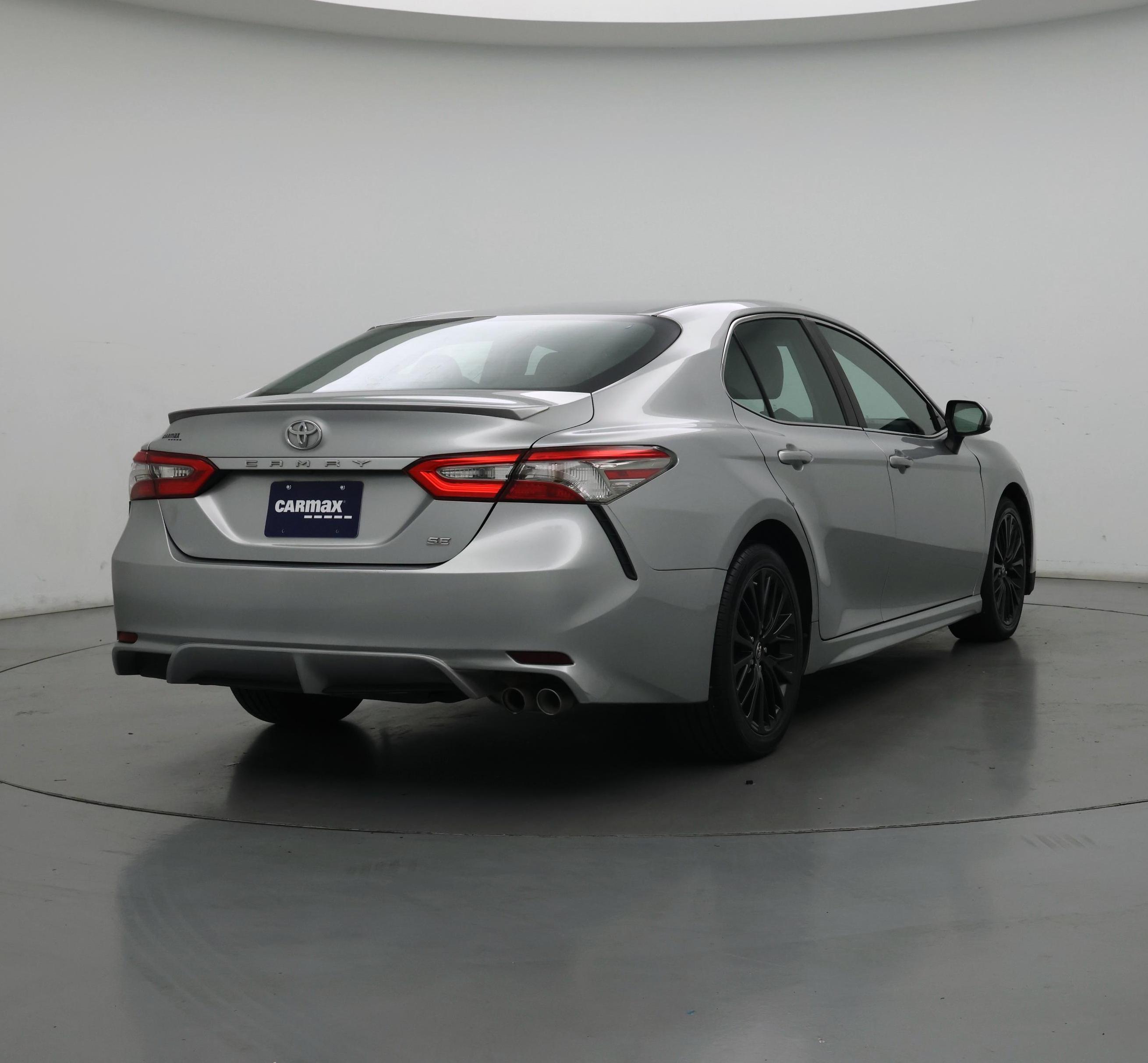 Thumbnail: 2018 Toyota Camry - 8