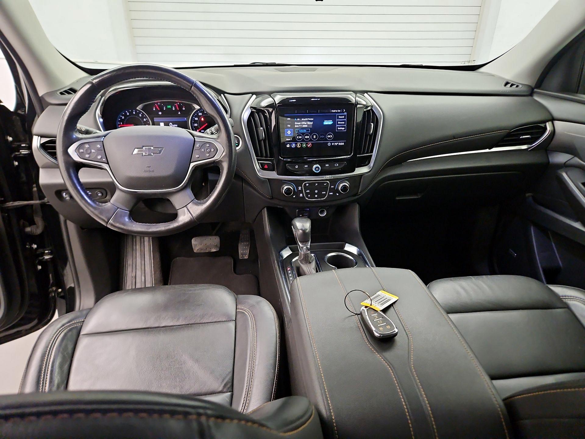 Thumbnail: 2021 Chevrolet Traverse - 9