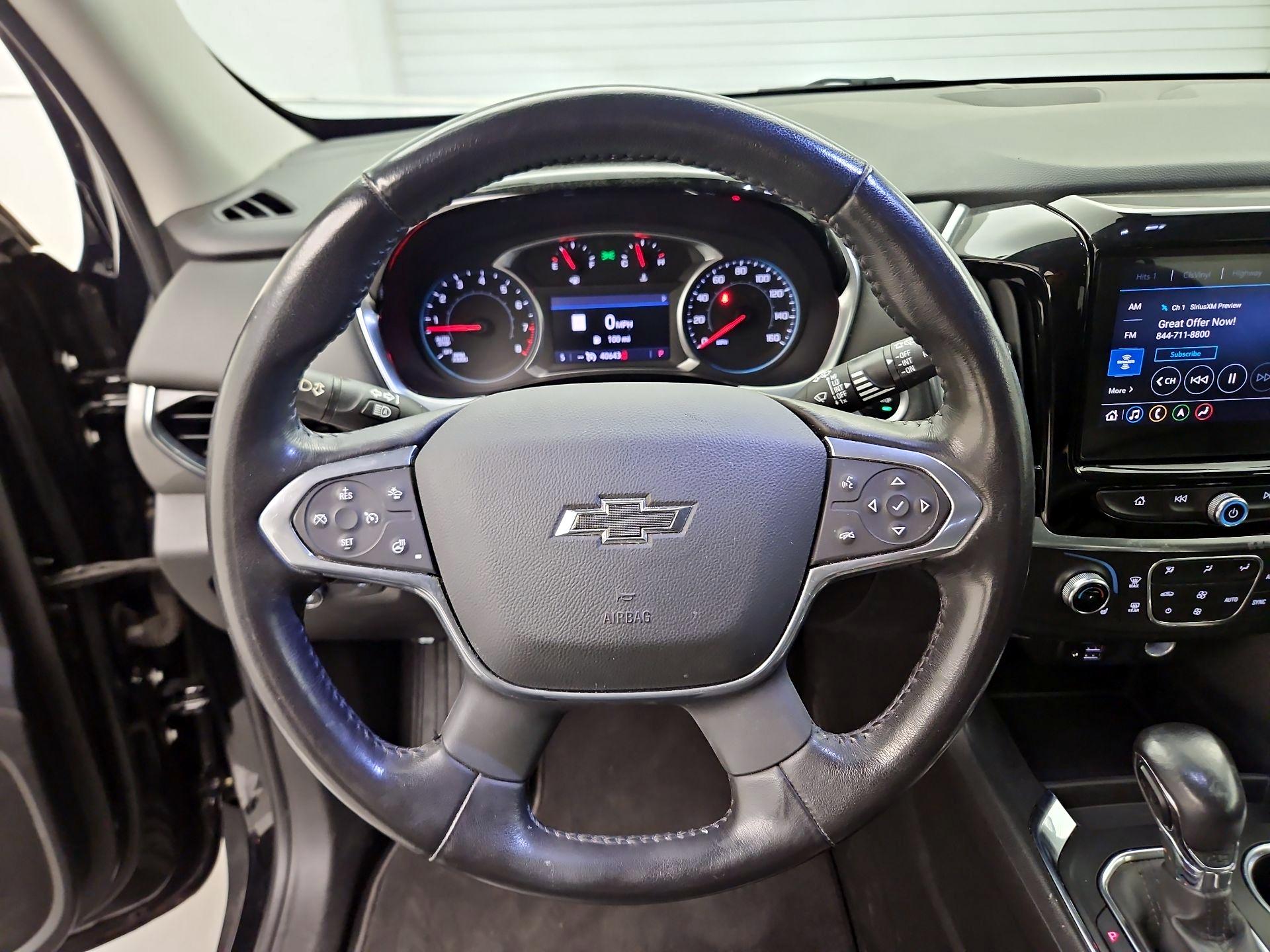 Thumbnail: 2021 Chevrolet Traverse - 10