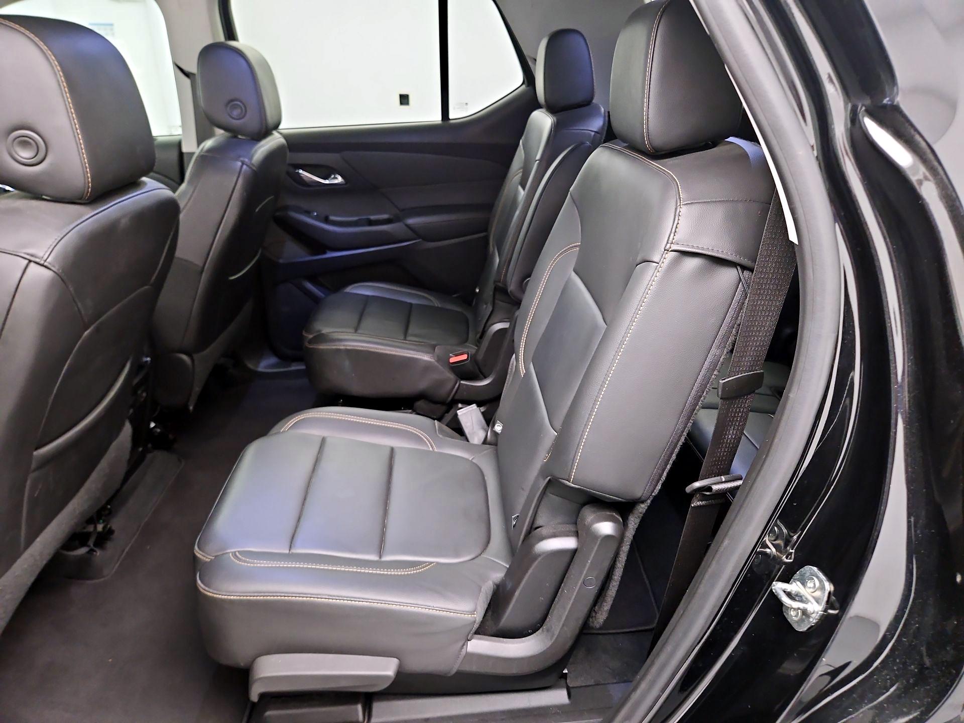 Thumbnail: 2021 Chevrolet Traverse - 18