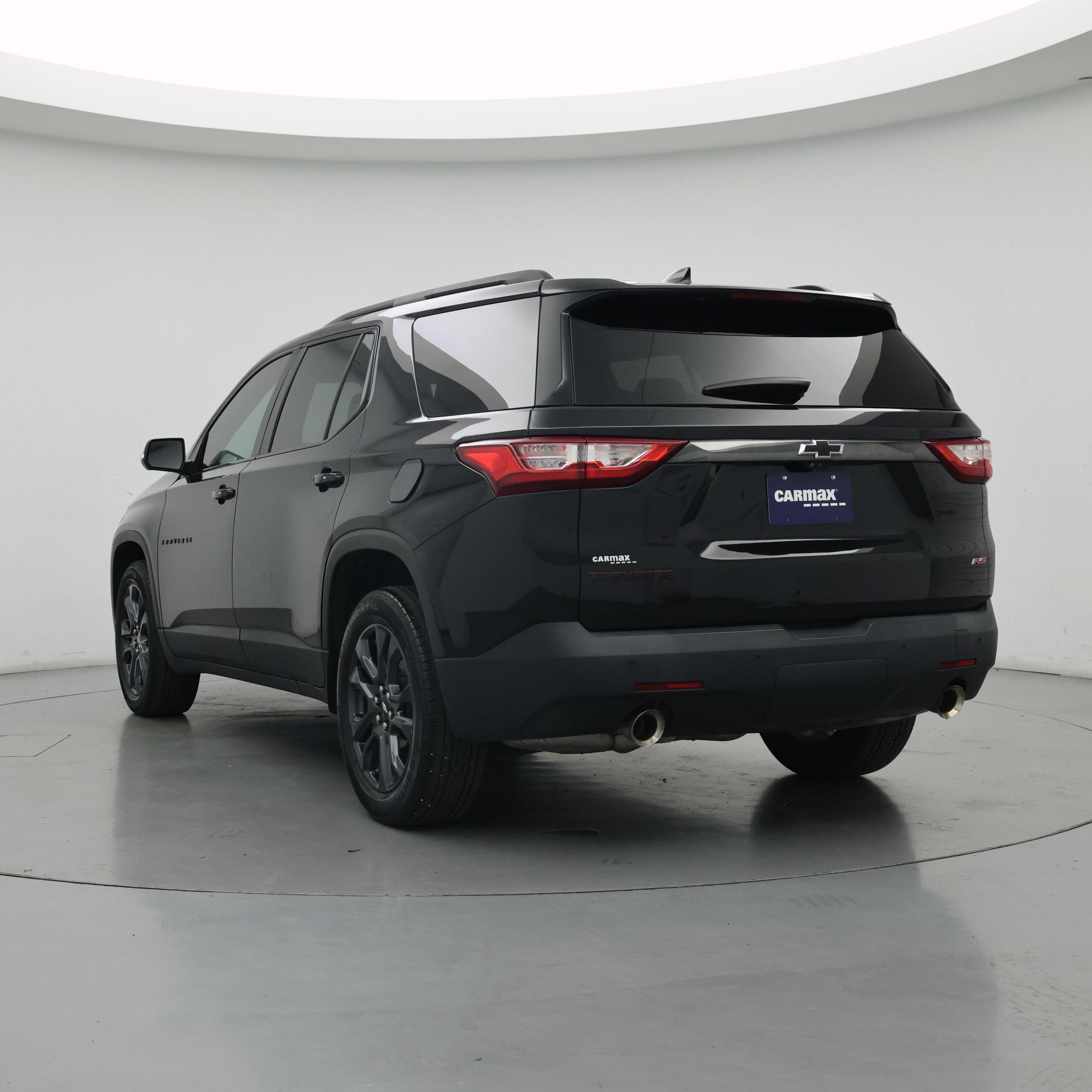 Thumbnail: 2021 Chevrolet Traverse - 2