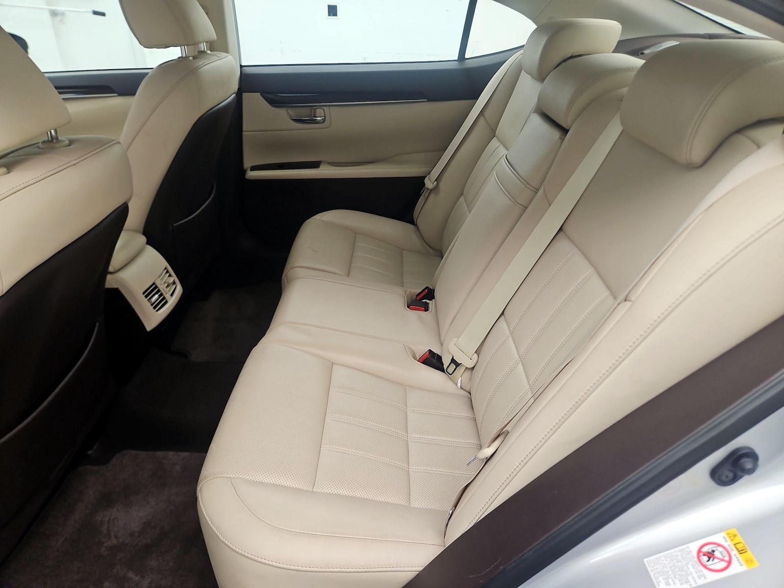 2017 Lexus ES 350 - Photo 22