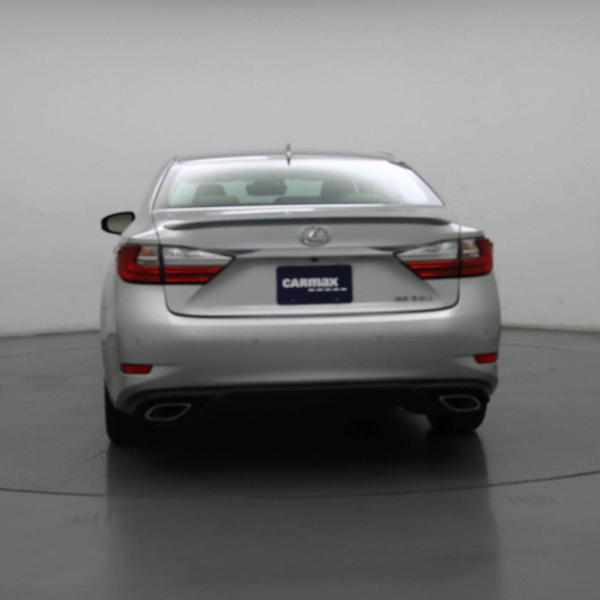 Thumbnail: 2017 Lexus ES - 6