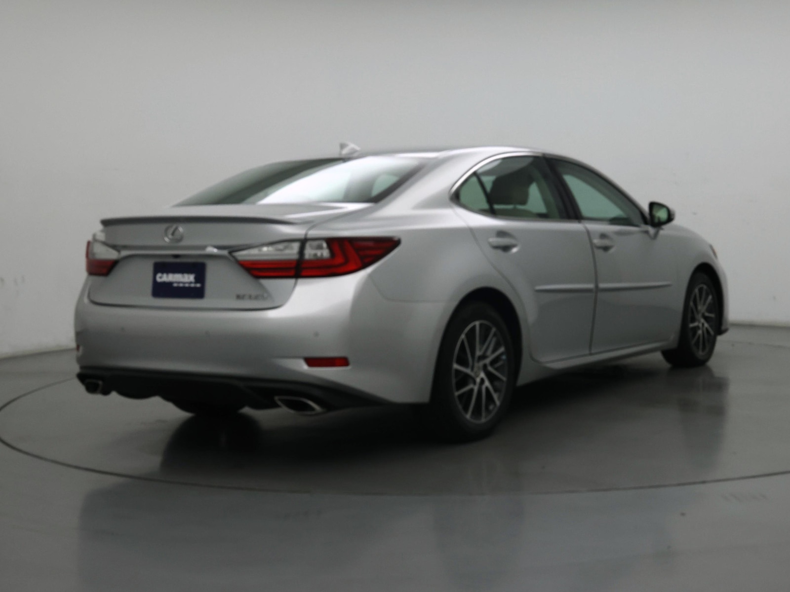 2017 Lexus ES 350 - Photo 9