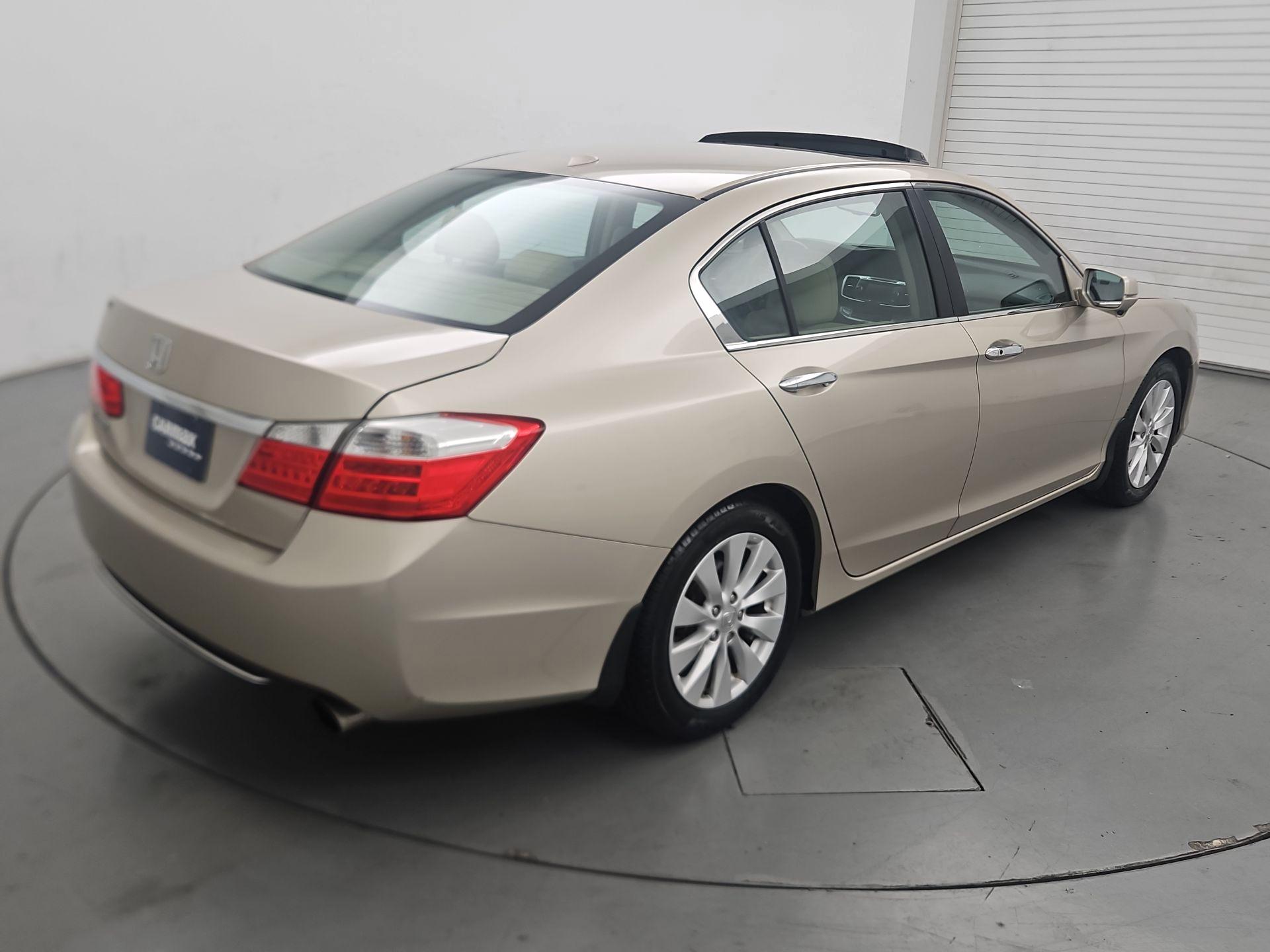 Thumbnail: 2015 Honda Accord - 5