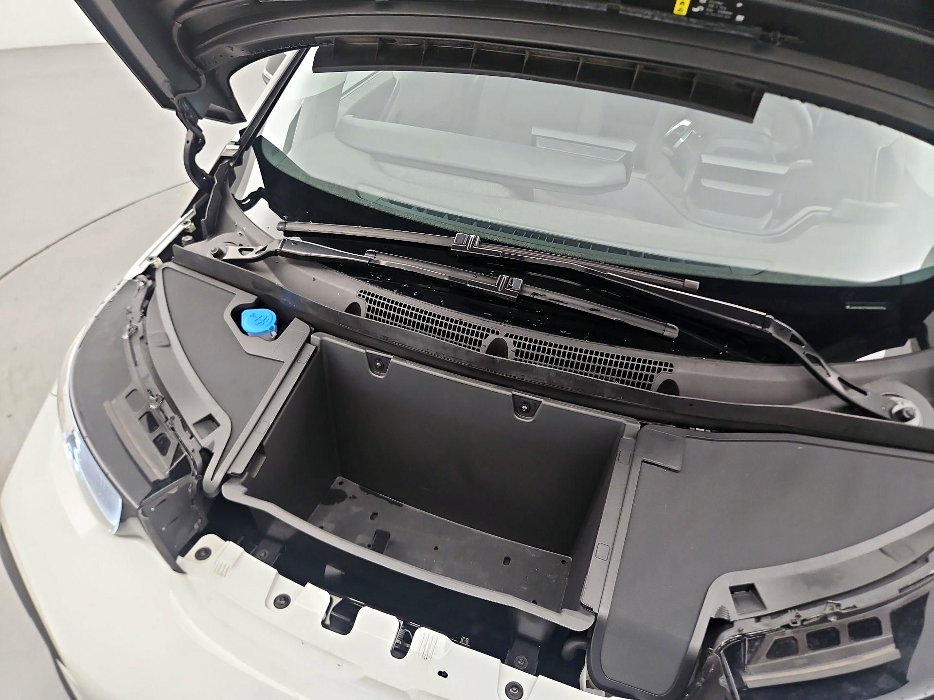 Thumbnail: 2021 BMW i3 - 17