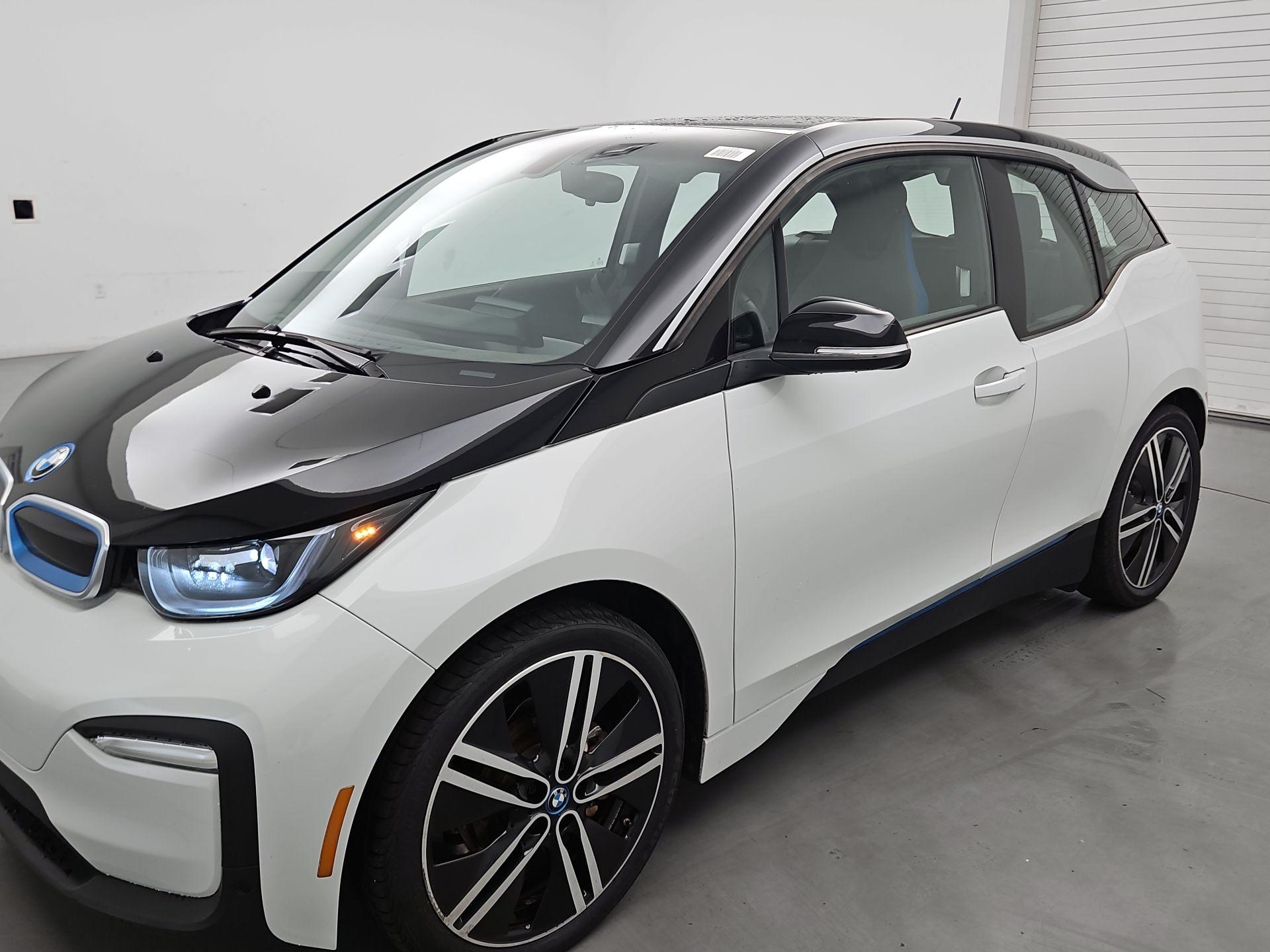 Thumbnail: 2021 BMW i3 - 3