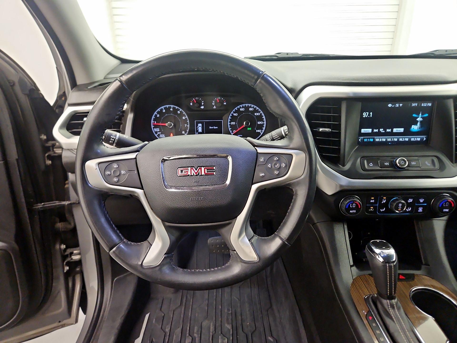 Thumbnail: 2019 GMC Acadia - 10