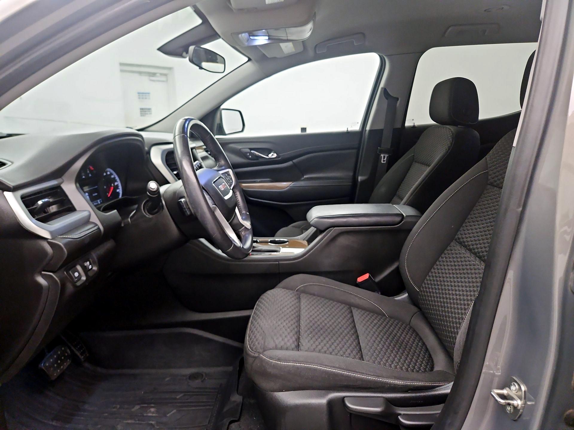 Thumbnail: 2019 GMC Acadia - 11