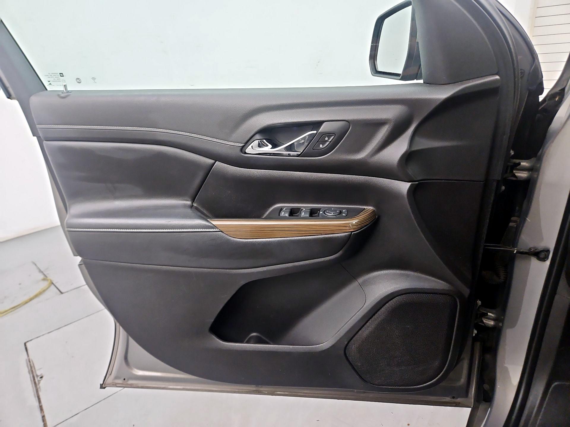 Thumbnail: 2019 GMC Acadia - 12