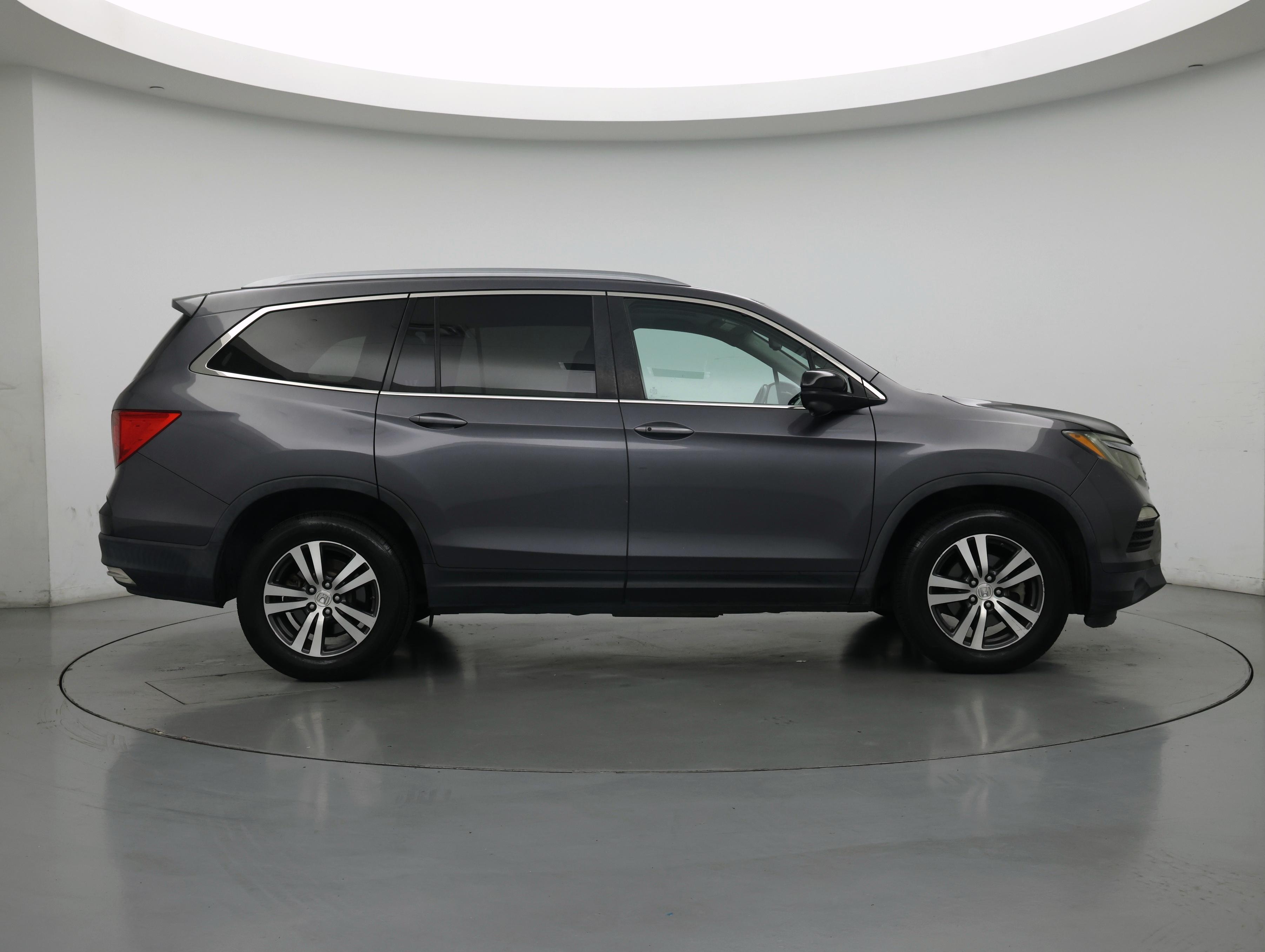 Thumbnail: 2018 Honda Pilot - 7