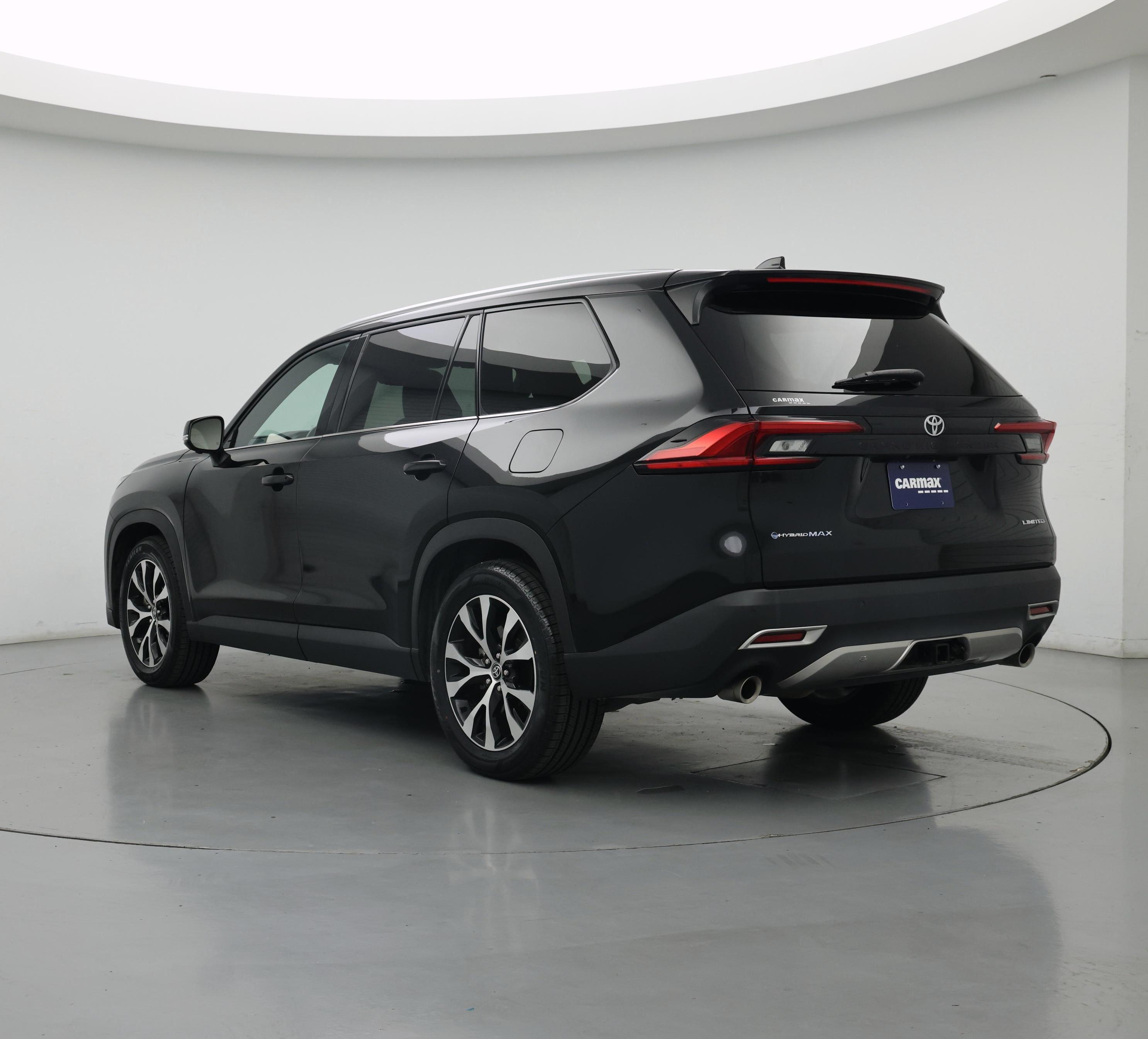 Thumbnail: 2024 Toyota Highlander - 2