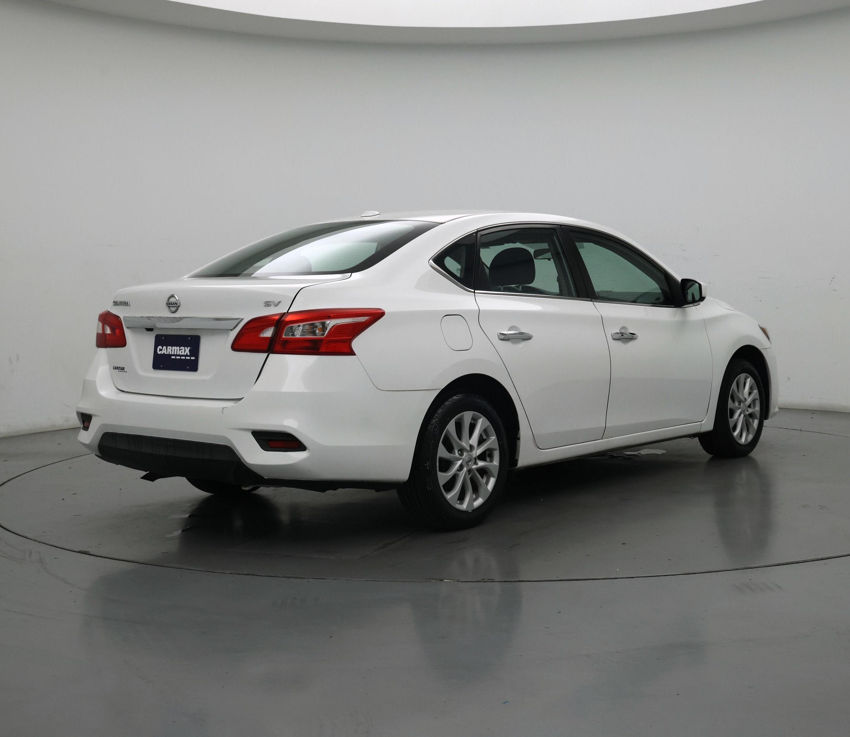 Thumbnail: 2019 Nissan Sentra - 8